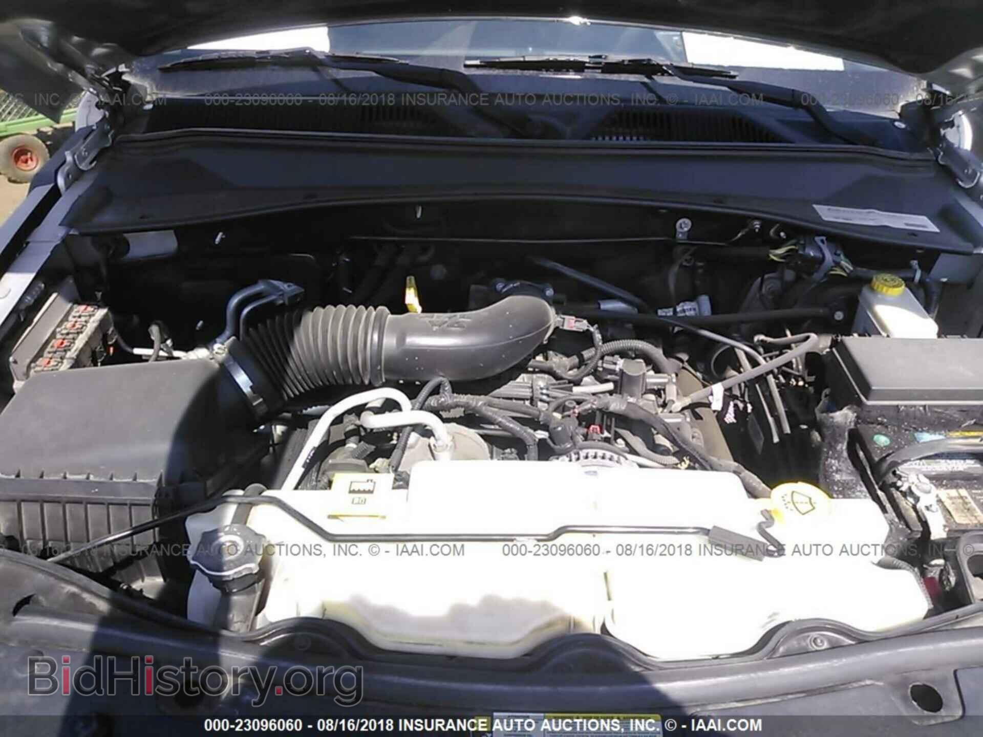 2011 Jeep Liberty - VIN: 1J4PN2GK5BW572288 - Фото 10