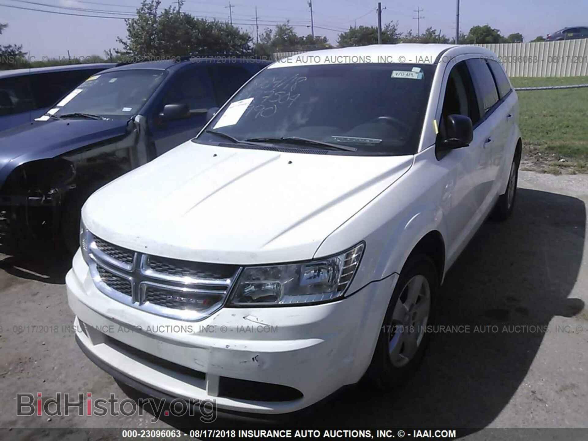 2013 Dodge Journey - VIN: 3C4PDCAB4DT652990 - Фото 2