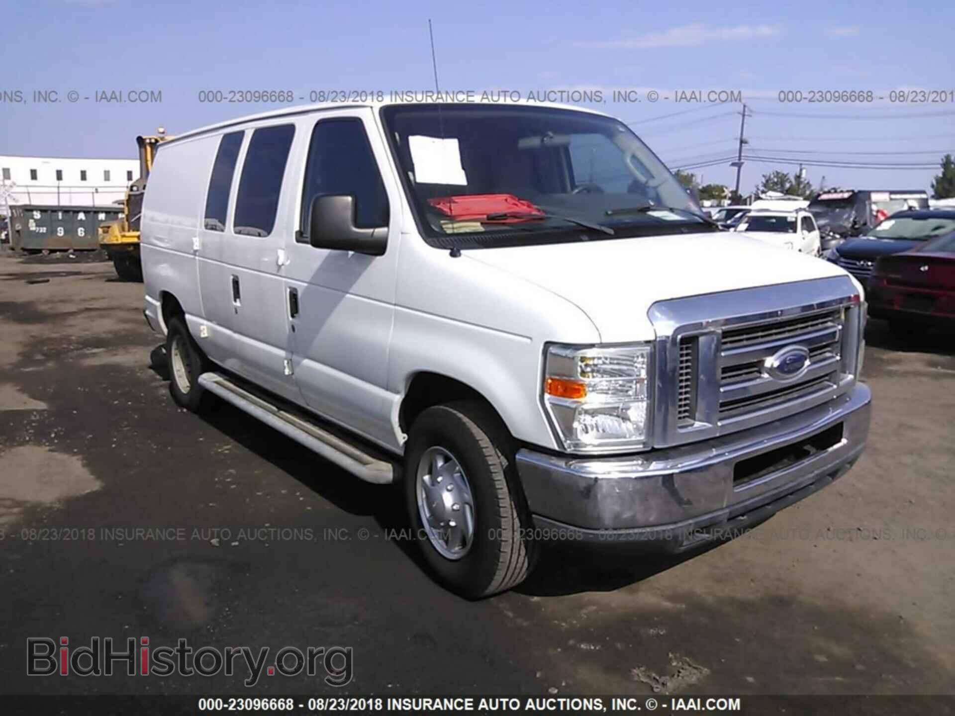 Photo 1FTNE2EW8BDA49751 - Ford Econoline 2011