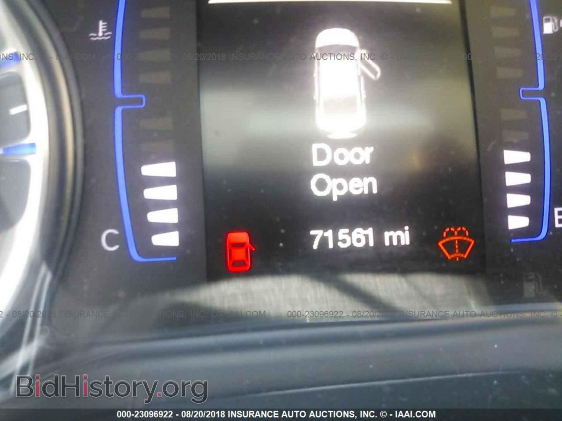 2015 Chrysler 200 - VIN: 1C3CCCAB9FN507713 - Фото 7