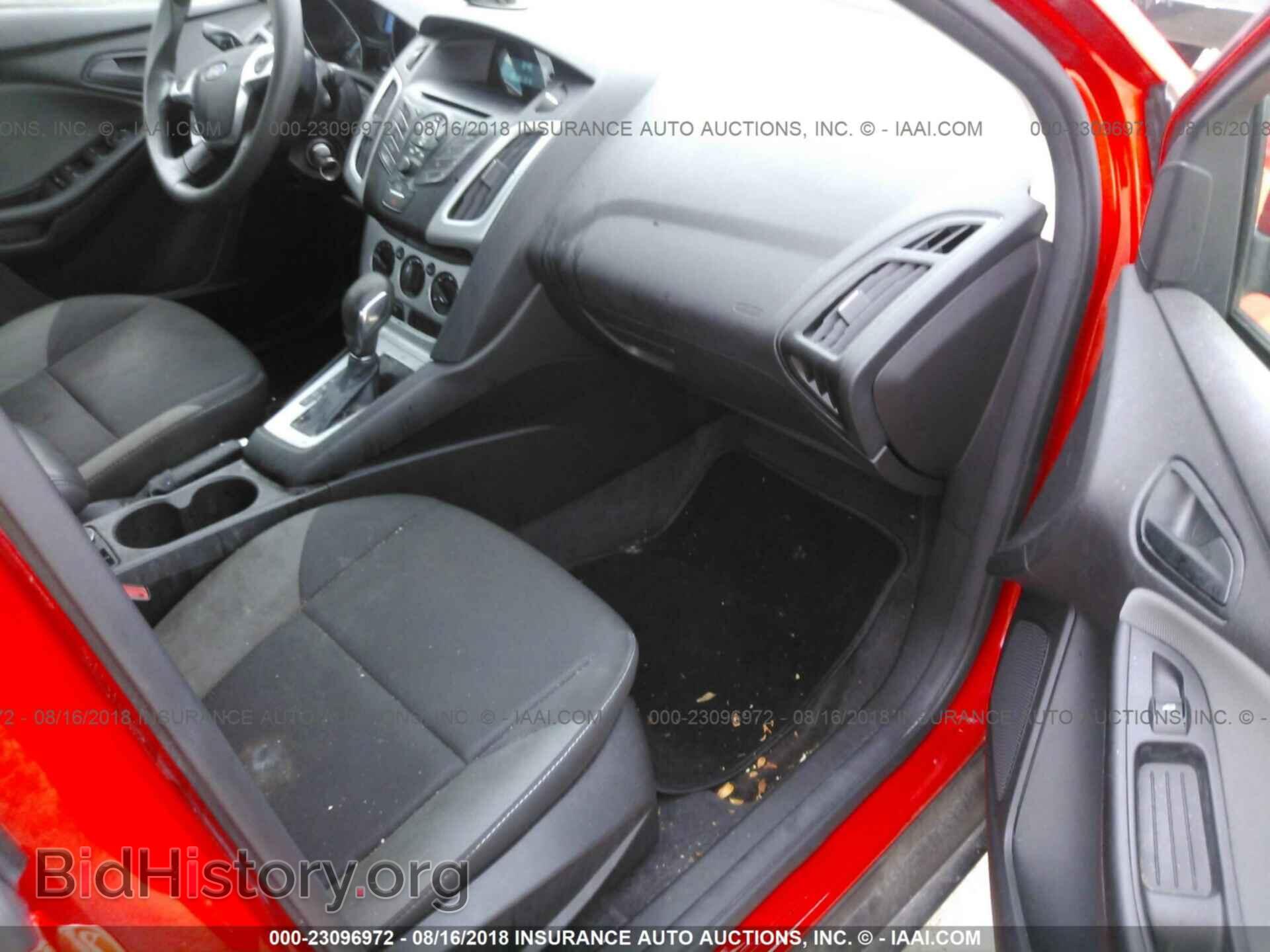 2012 Ford Focus - VIN: 1FAHP3F20CL390812 - Photo 5