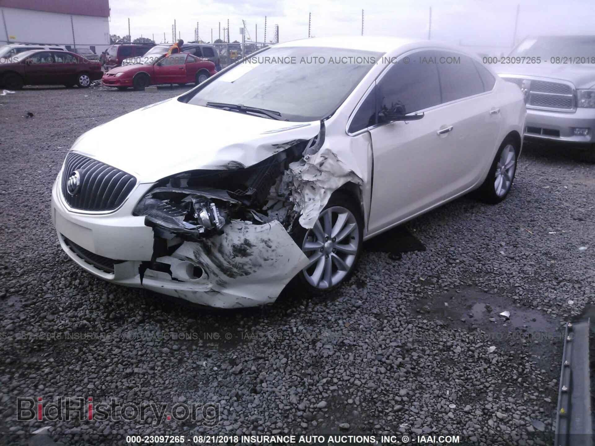 2014 Buick Verano - VIN: 1G4PR5SKXE4178476 - Фото 2