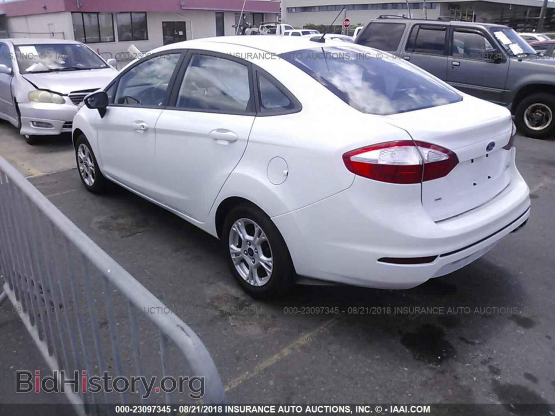 2016 Ford Fiesta - VIN: 3FADP4BJ8GM167598 - Фото 3