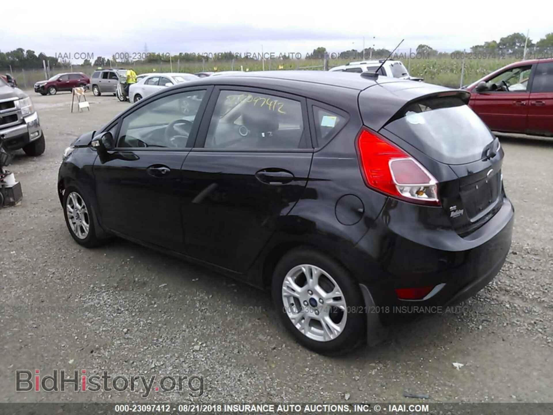 2014 Ford Fiesta - VIN: 3FADP4EJ8EM110472 - Фото 3
