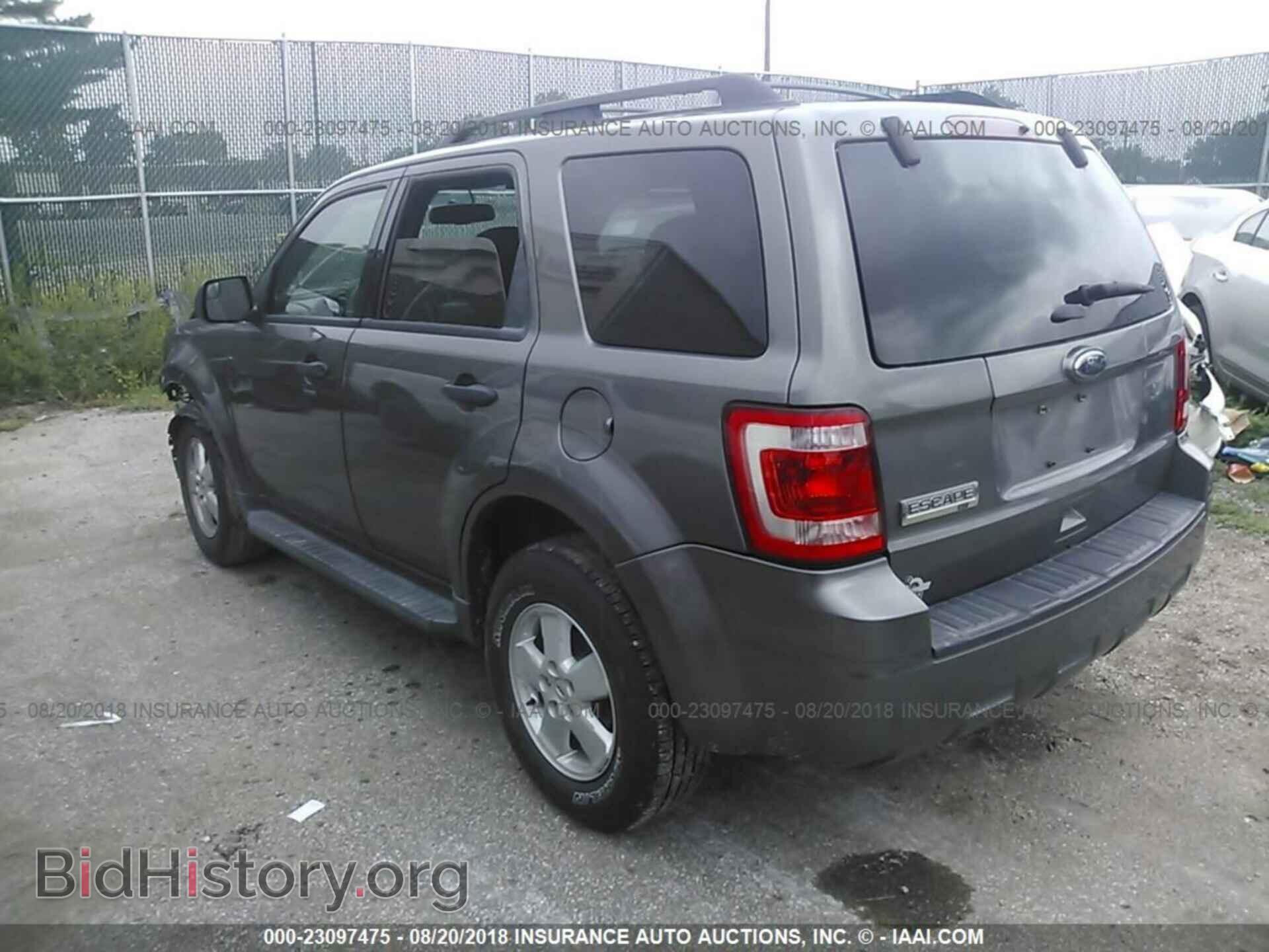 2012 Ford Escape - VIN: 1FMCU0D78CKA79530 - Фото 3