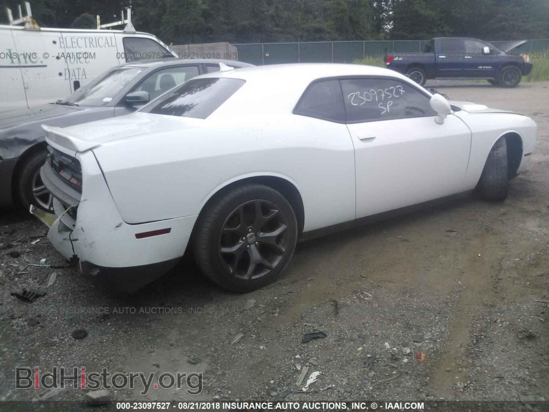 2015 Dodge Challenger - VIN: 2C3CDZBG4FH906631 - Photo 4