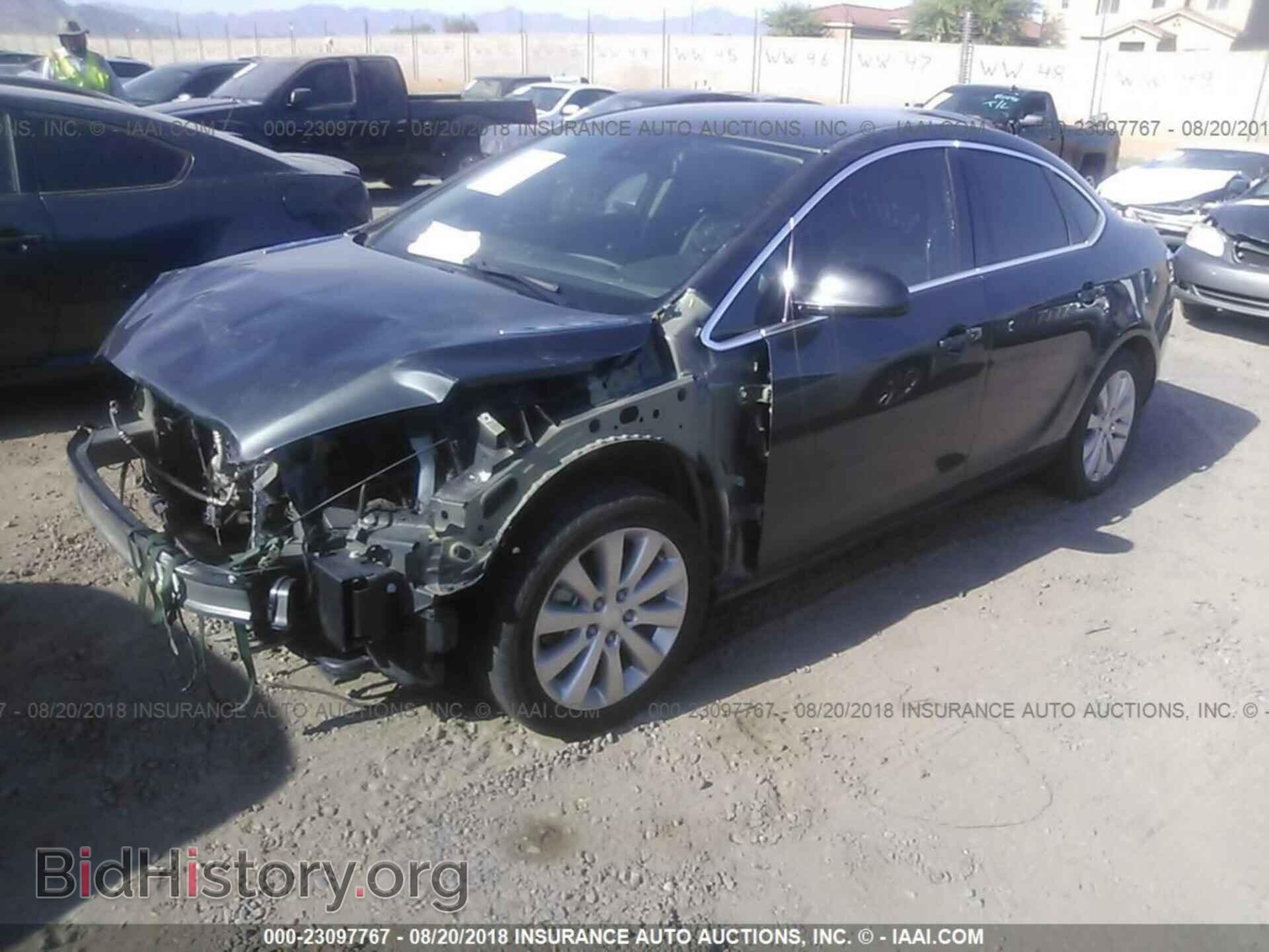2016 Buick Verano - VIN: 1G4PP5SK3G4155193 - Фото 2