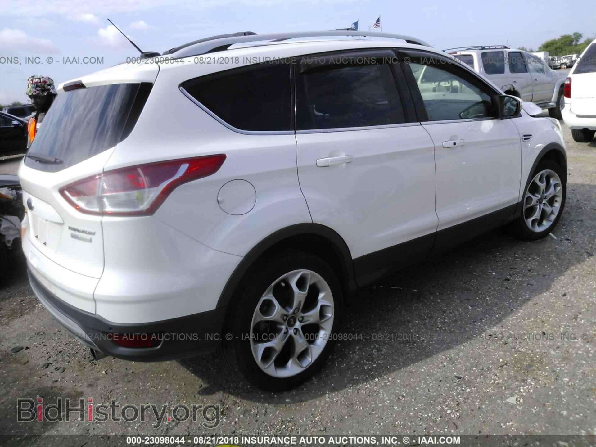 2013 Ford Escape - VIN: 1FMCU0J90DUB50764 - Photo 4