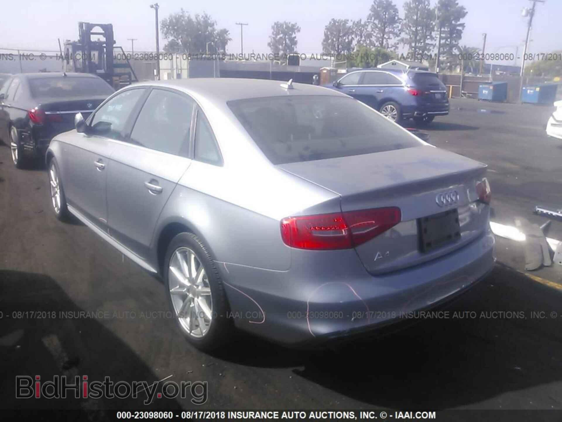 2016 Audi A4 - VIN: WAUAFAFL5GN015372 - Фото 3