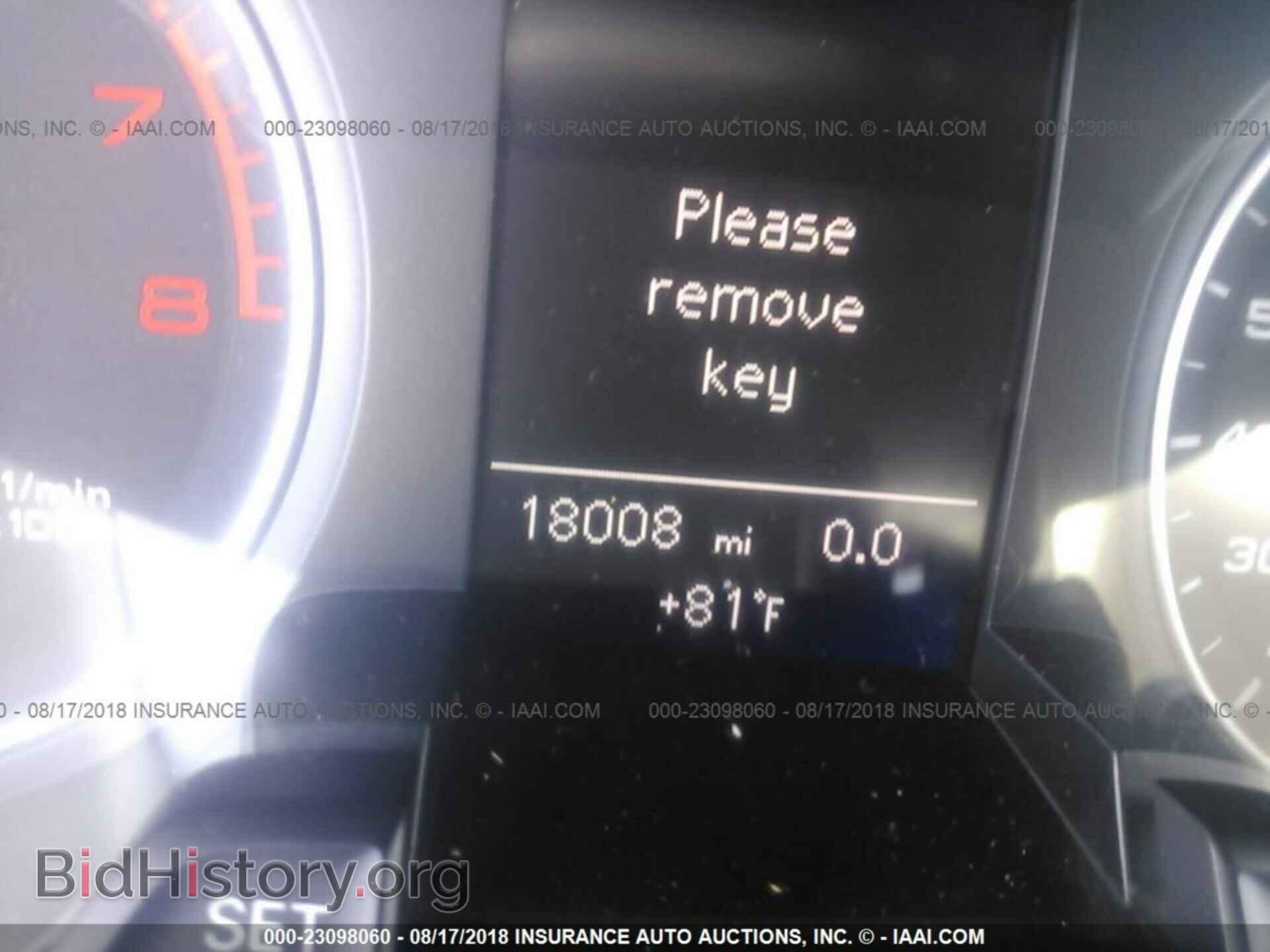 2016 Audi A4 - VIN: WAUAFAFL5GN015372 - Фото 7