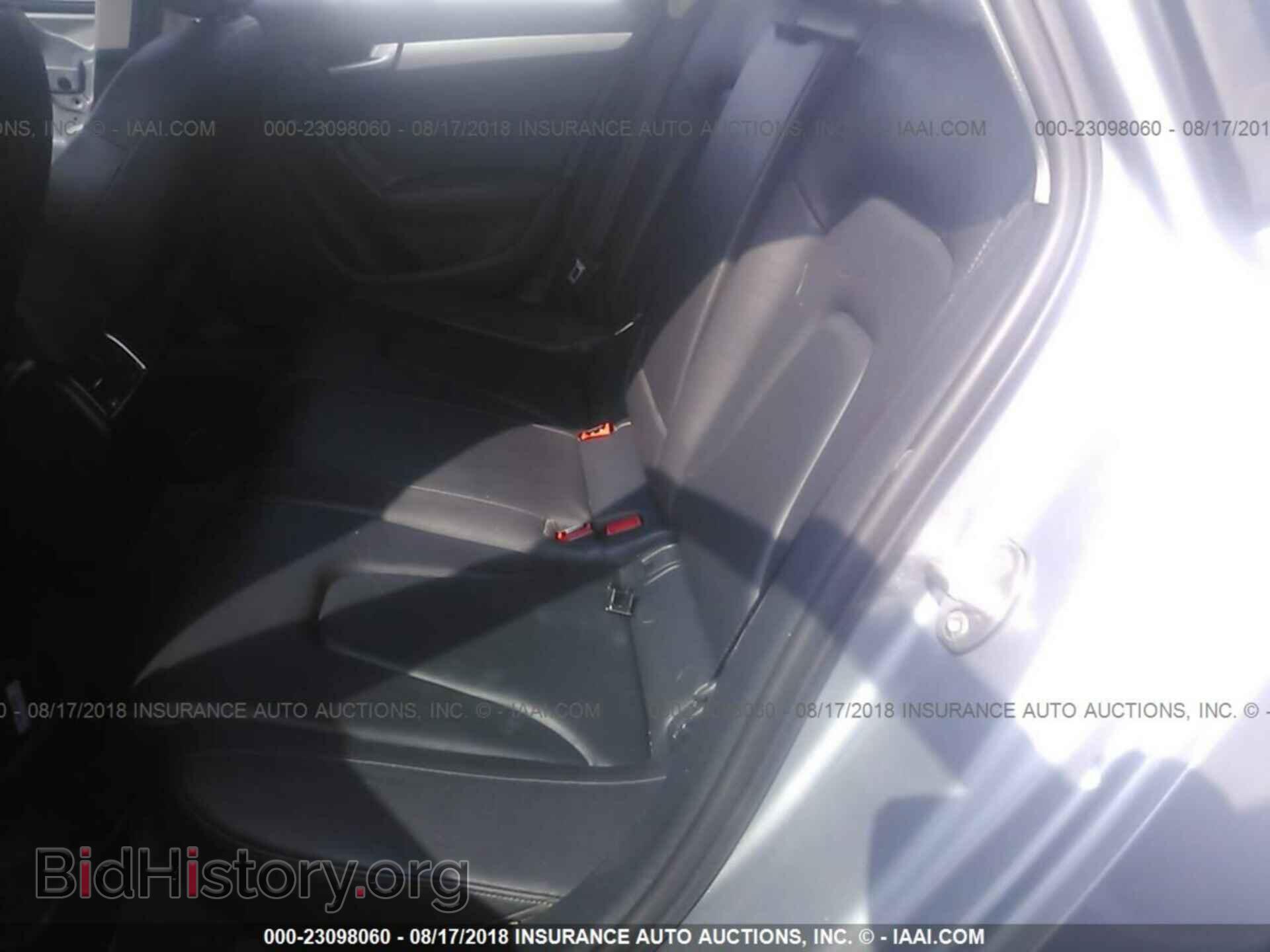 2016 Audi A4 - VIN: WAUAFAFL5GN015372 - Фото 8