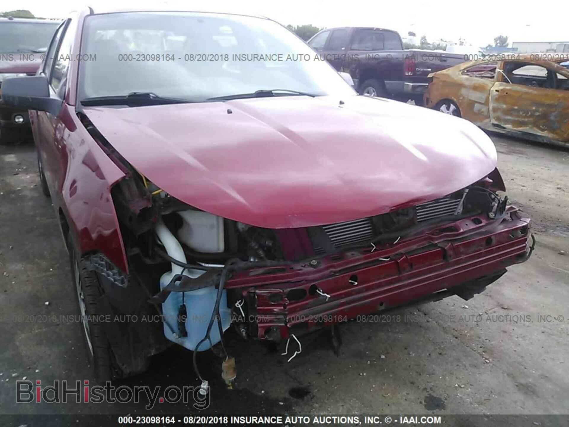 2011 Ford Focus - VIN: 1FAHP3FN2BW125123 - Фото 6