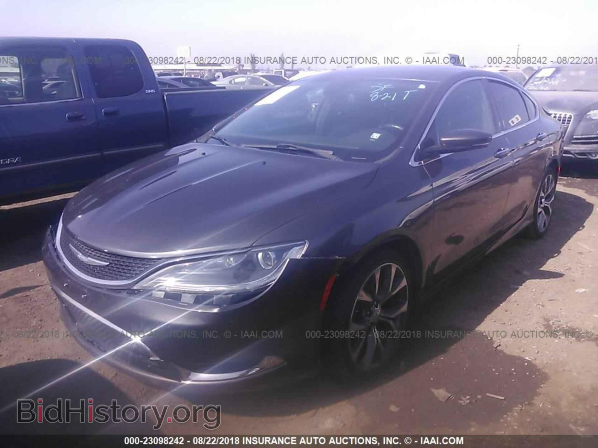 2015 Chrysler 200 - VIN: 1C3CCCCB9FN558125 - Фото 2