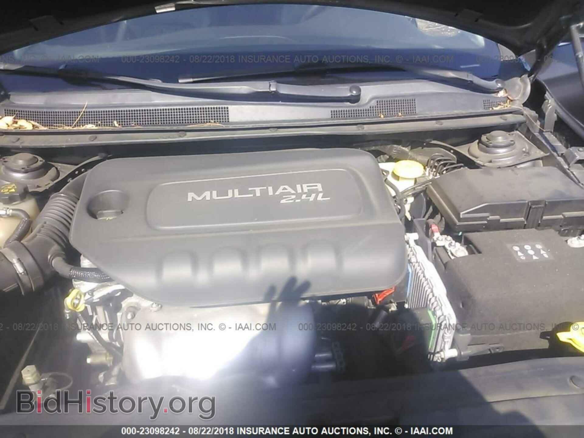 2015 Chrysler 200 - VIN: 1C3CCCCB9FN558125 - Фото 10