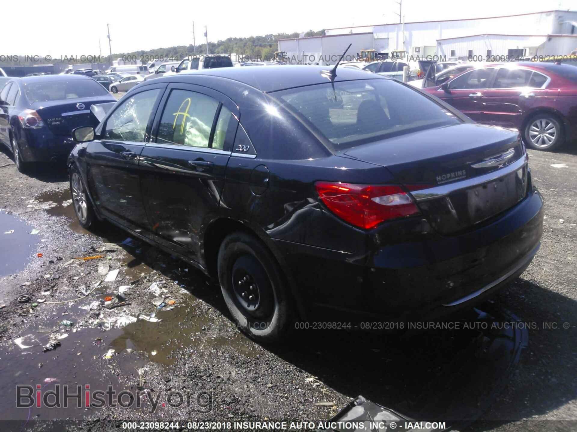 2012 Chrysler 200 - VIN: 1C3CCBAB7CN241078 - Фото 3