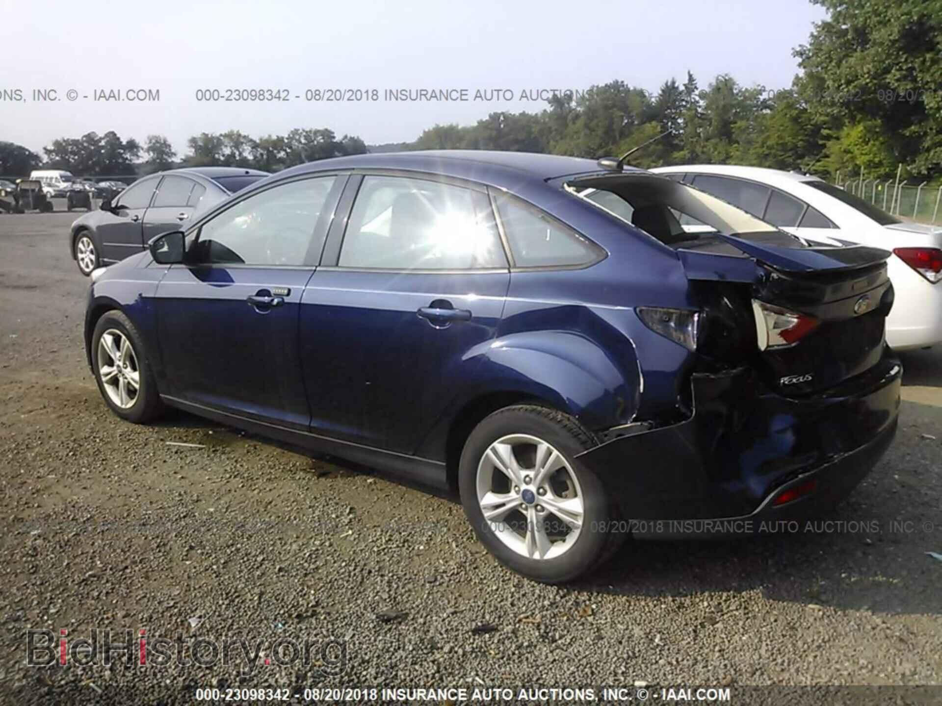 2012 Ford Focus - VIN: 1FAHP3F23CL118576 - Фото 3