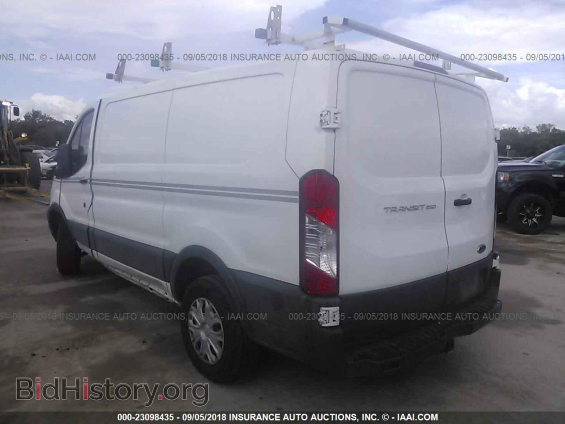 2015 Ford Transit - VIN: 1FTNR1ZM6FKA43861 - Фото 3