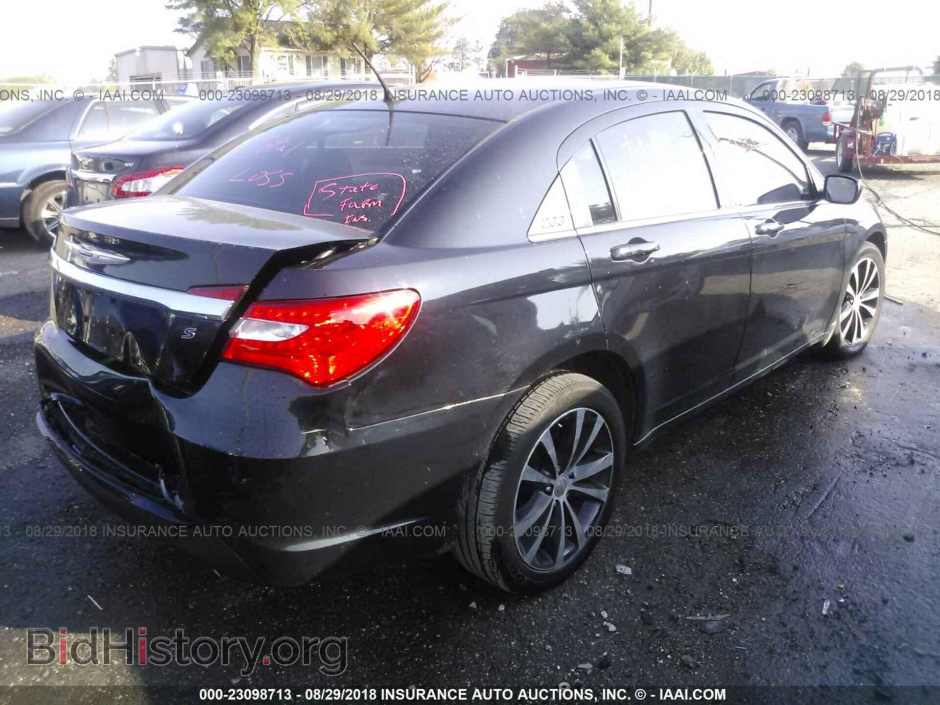 2012 Chrysler 200 - VIN: 1C3CCBHG6CN305368 - Фото 4