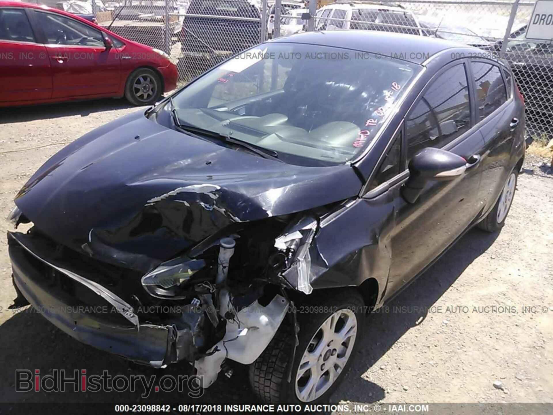 2014 Ford Fiesta - VIN: 3FADP4EJ2EM108152 - Photo 2