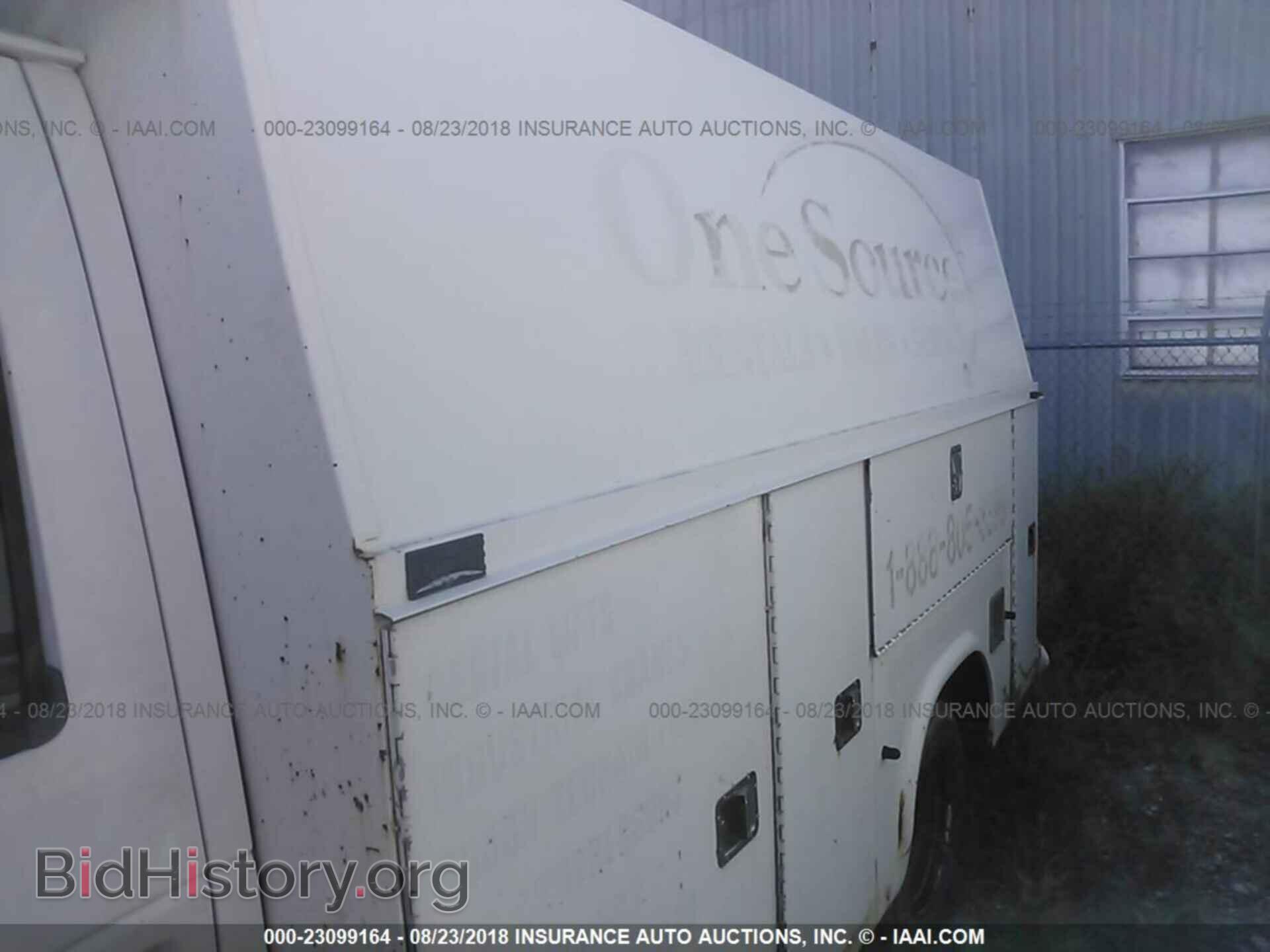 2006 FORD ECONOLINE - VIN: 1FDWE35P76DB00189 - Photo 7