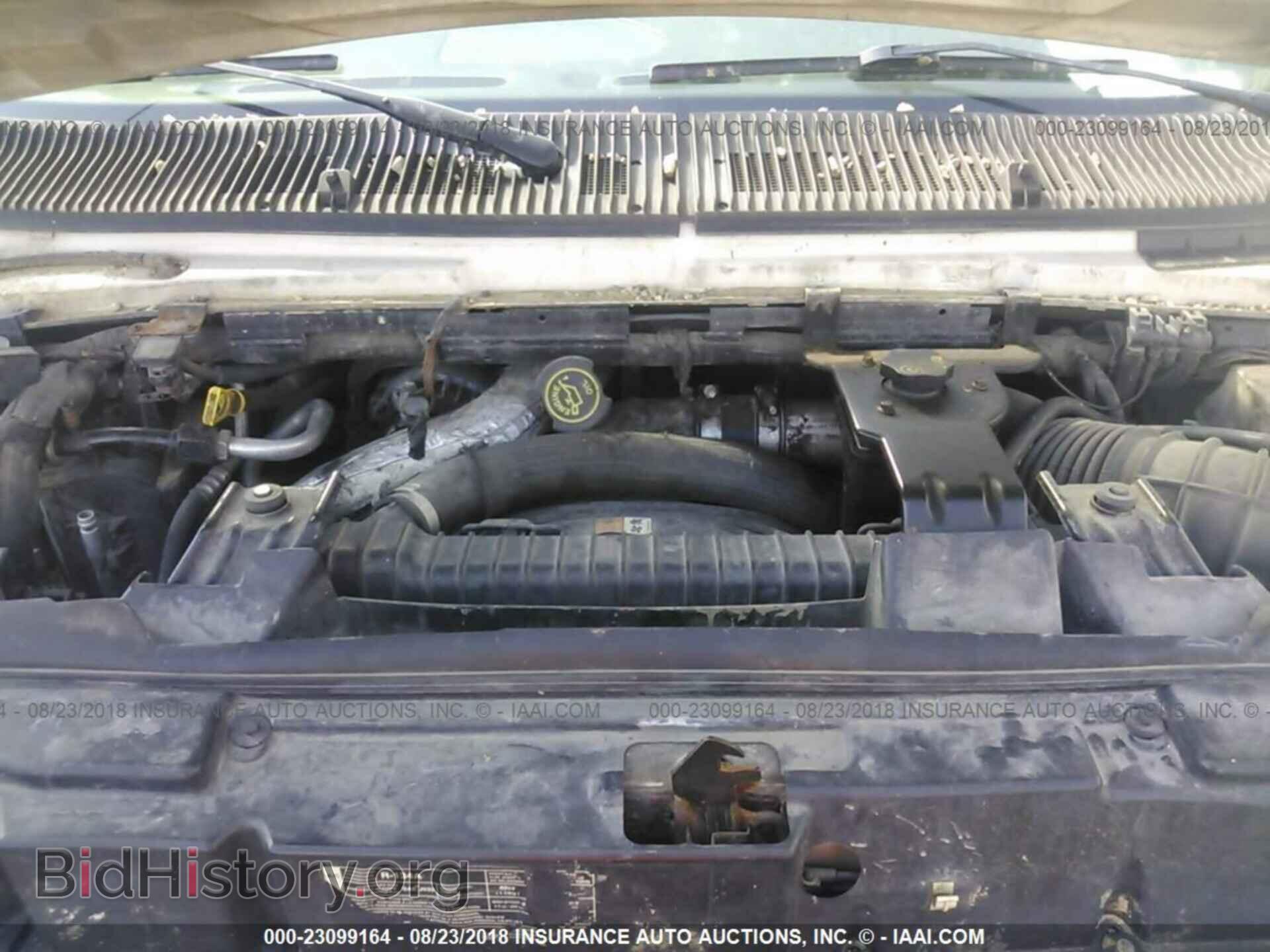 2006 FORD ECONOLINE - VIN: 1FDWE35P76DB00189 - Photo 9