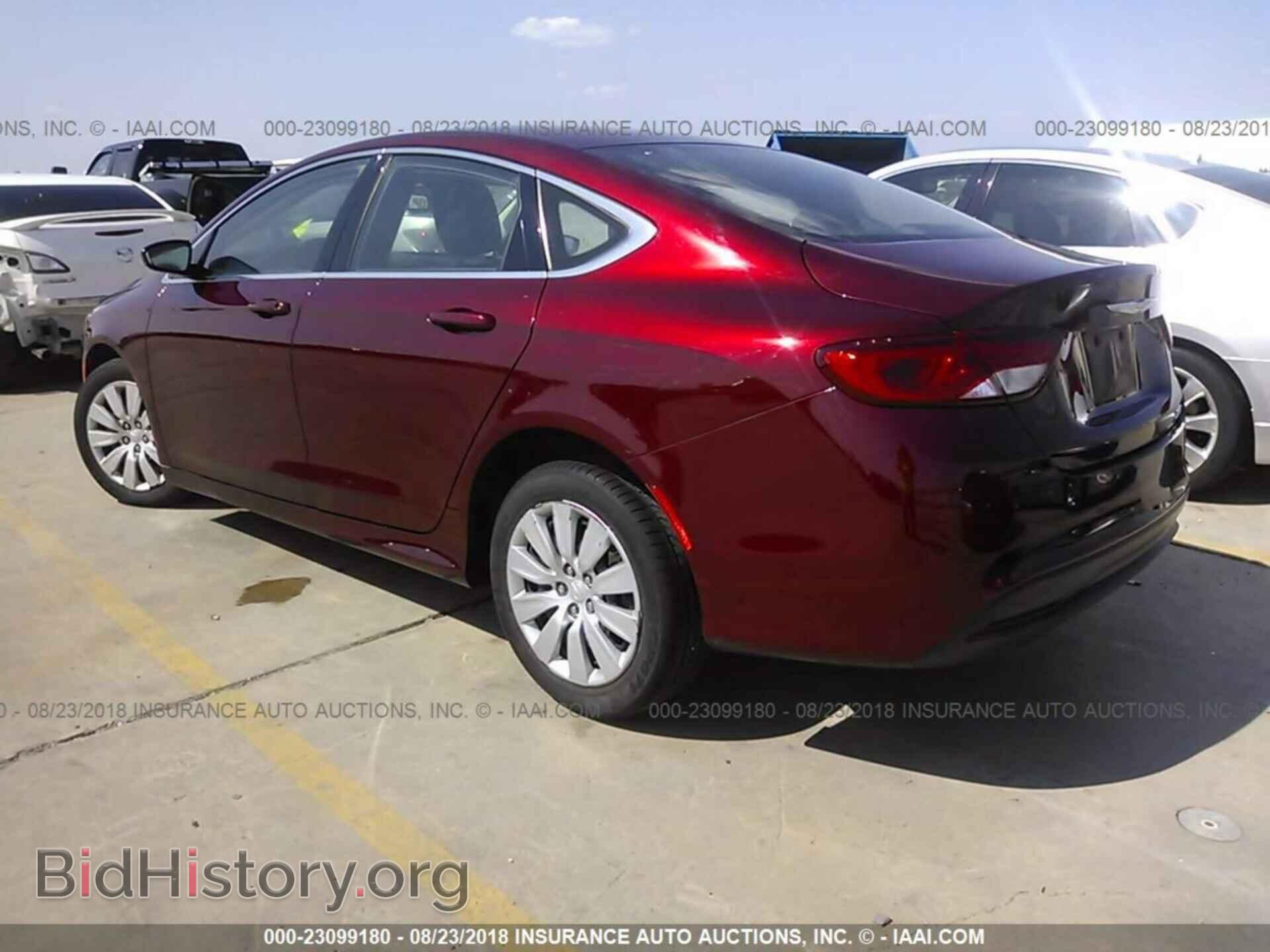 2015 Chrysler 200 - VIN: 1C3CCCFB1FN645738 - Photo 3