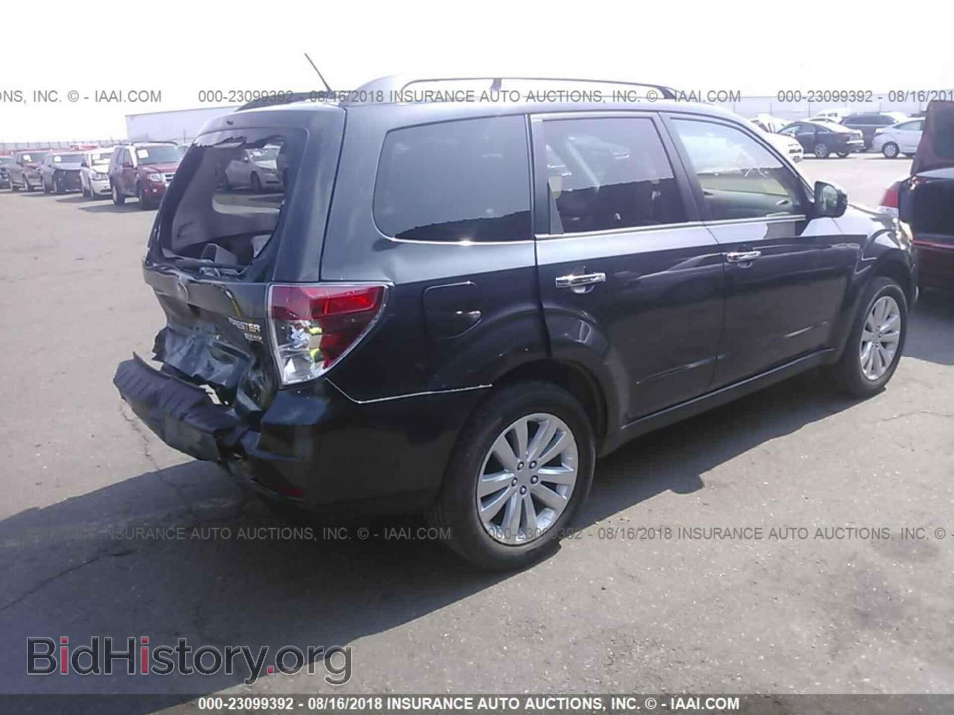 2011 Subaru Forester - VIN: JF2SHAEC4BH704413 - Фото 4
