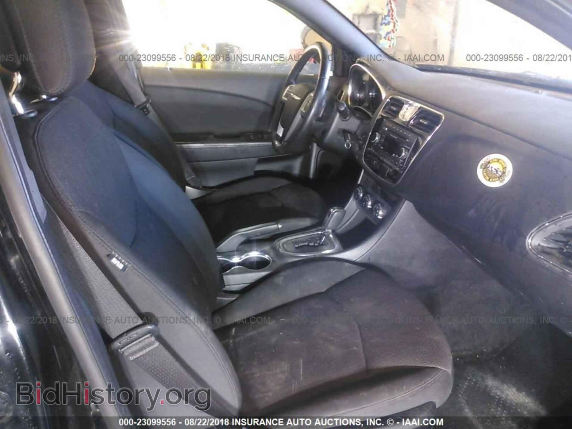 2012 Chrysler 200 - VIN: 1C3CCBBG9CN241268 - Photo 5