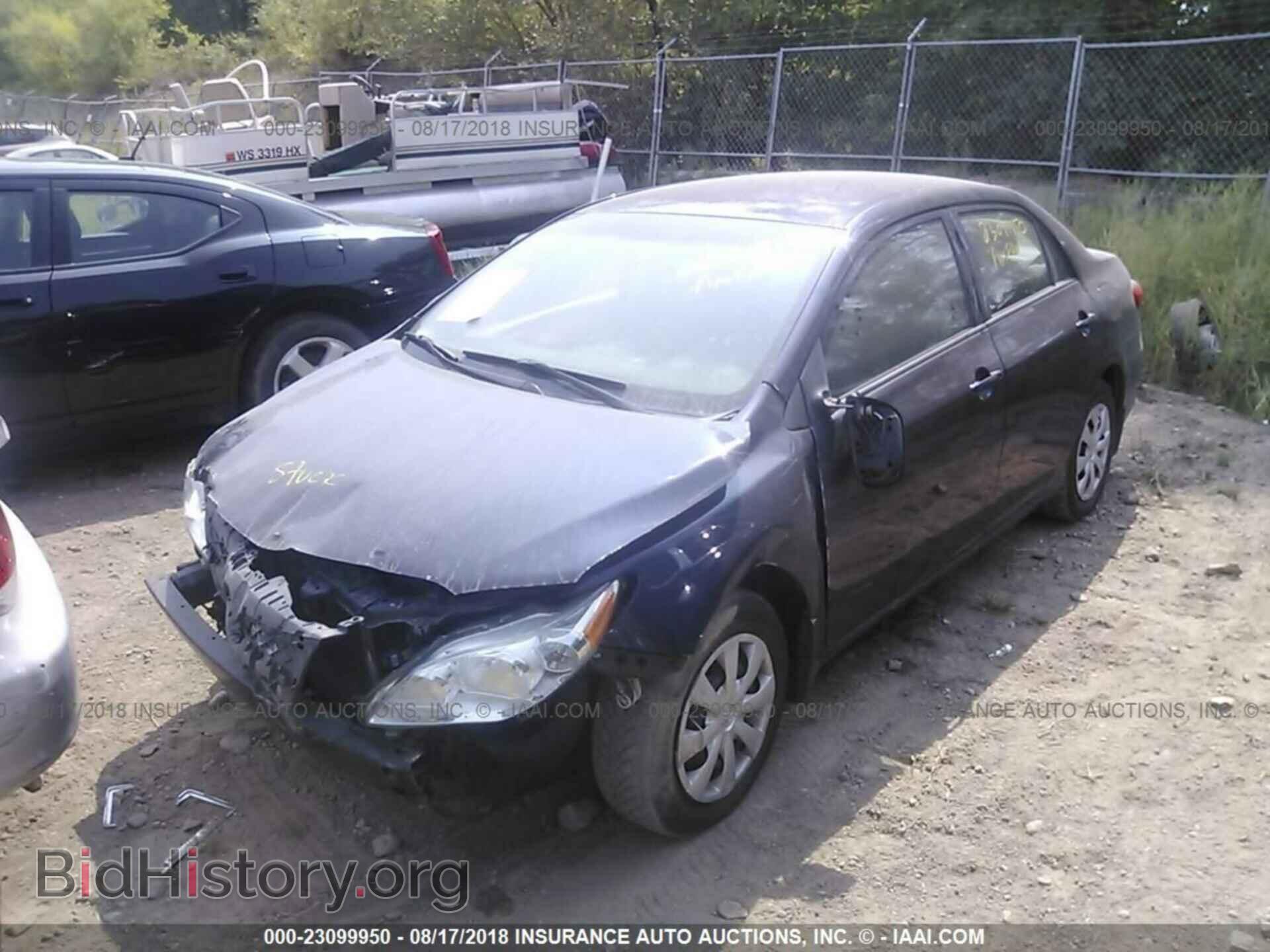 2013 Toyota Corolla - VIN: 2T1BU4EEXDC084140 - Photo 2