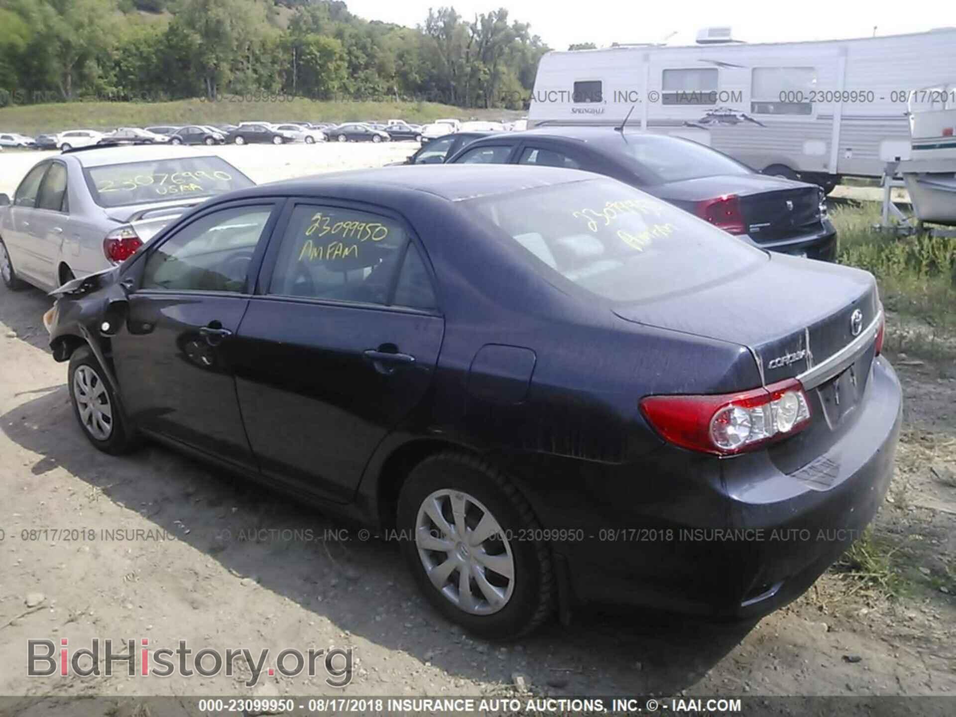 2013 Toyota Corolla - VIN: 2T1BU4EEXDC084140 - Photo 3