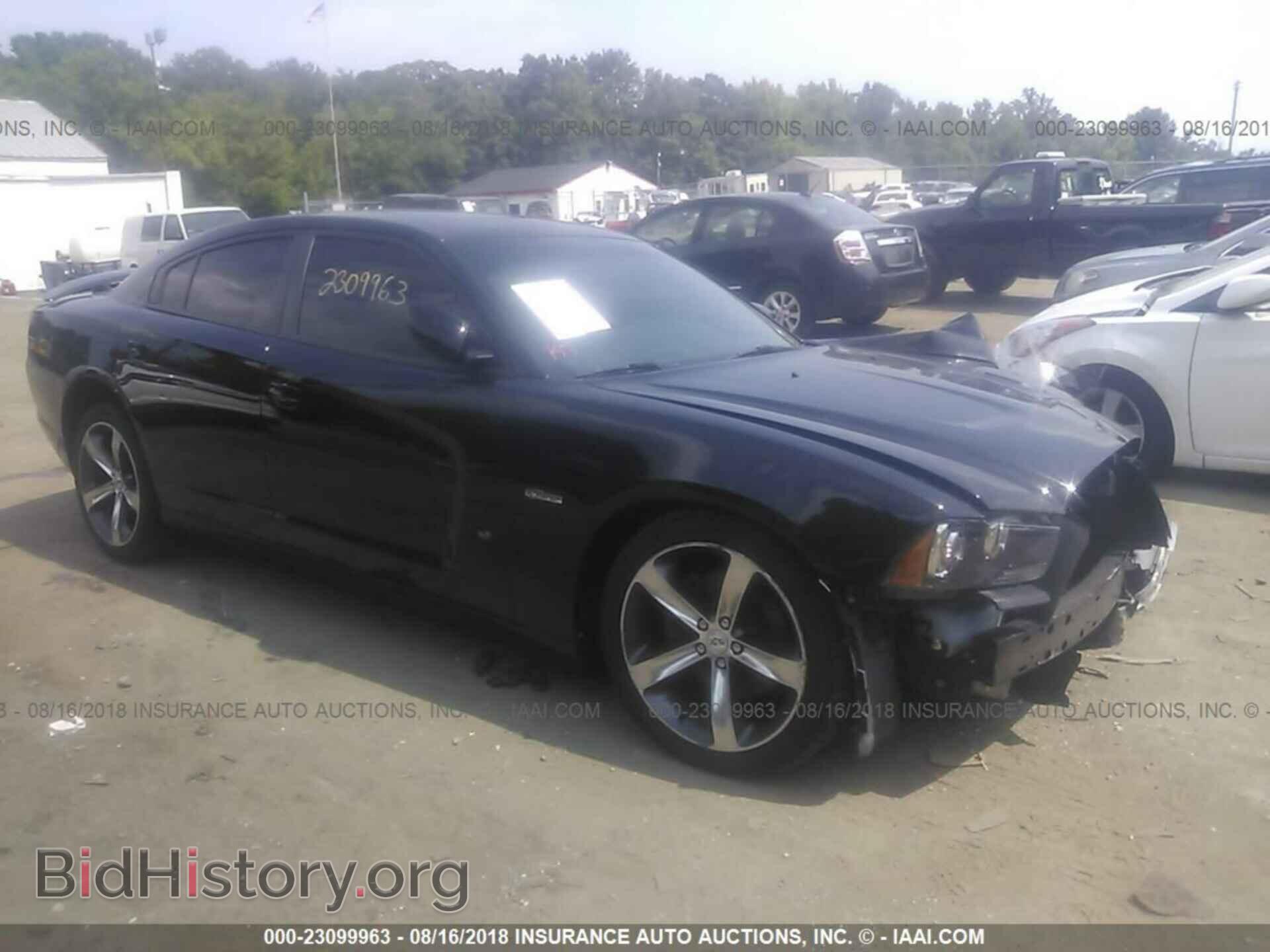2014 Dodge CHARGER (VIN 2C3CDXCT7EH303610) — фото 1 из 10, IAAI, повреждение: передняя часть