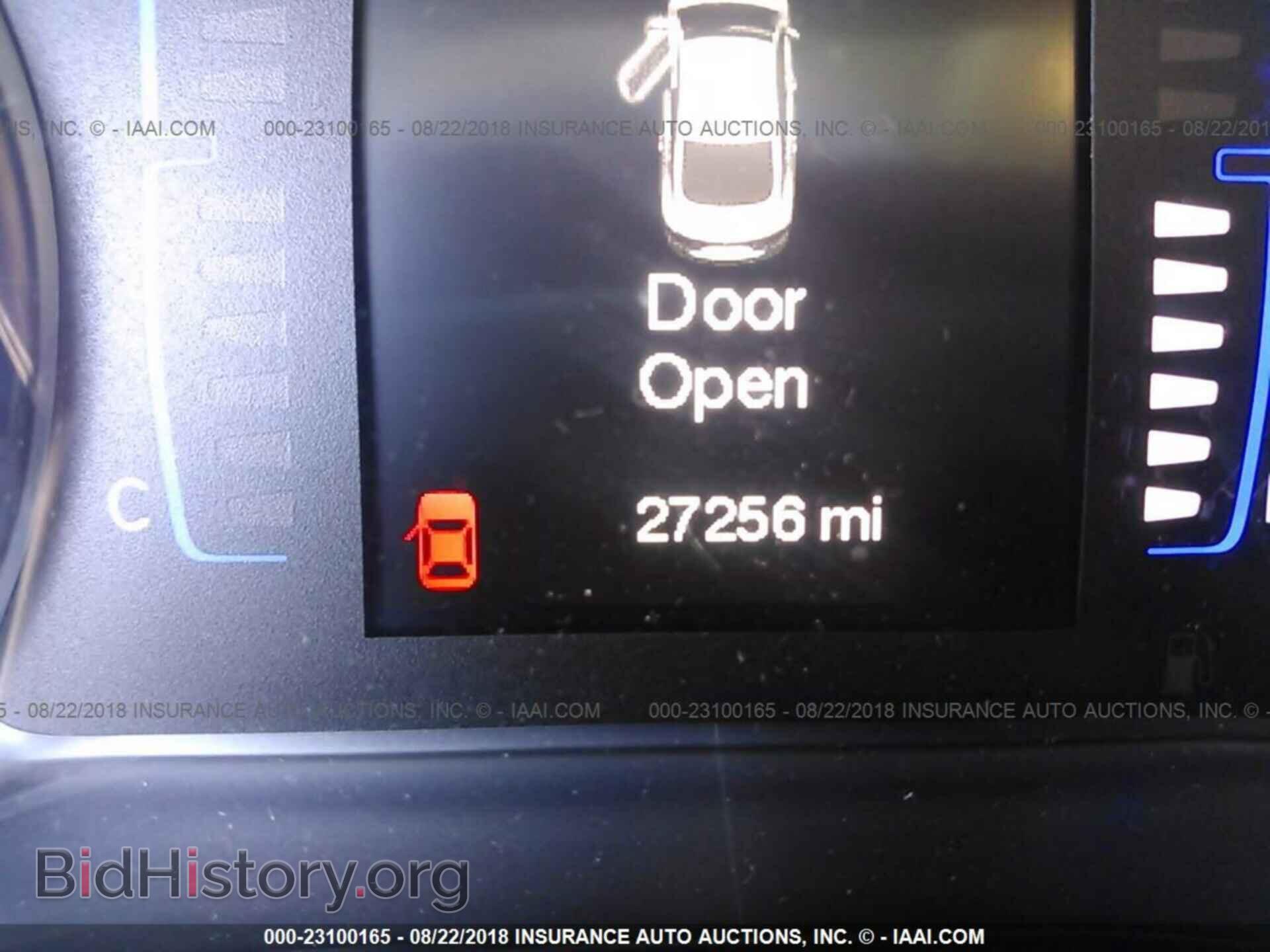 2015 Chrysler 200 - VIN: 1C3CCCABXFN604743 - Photo 7