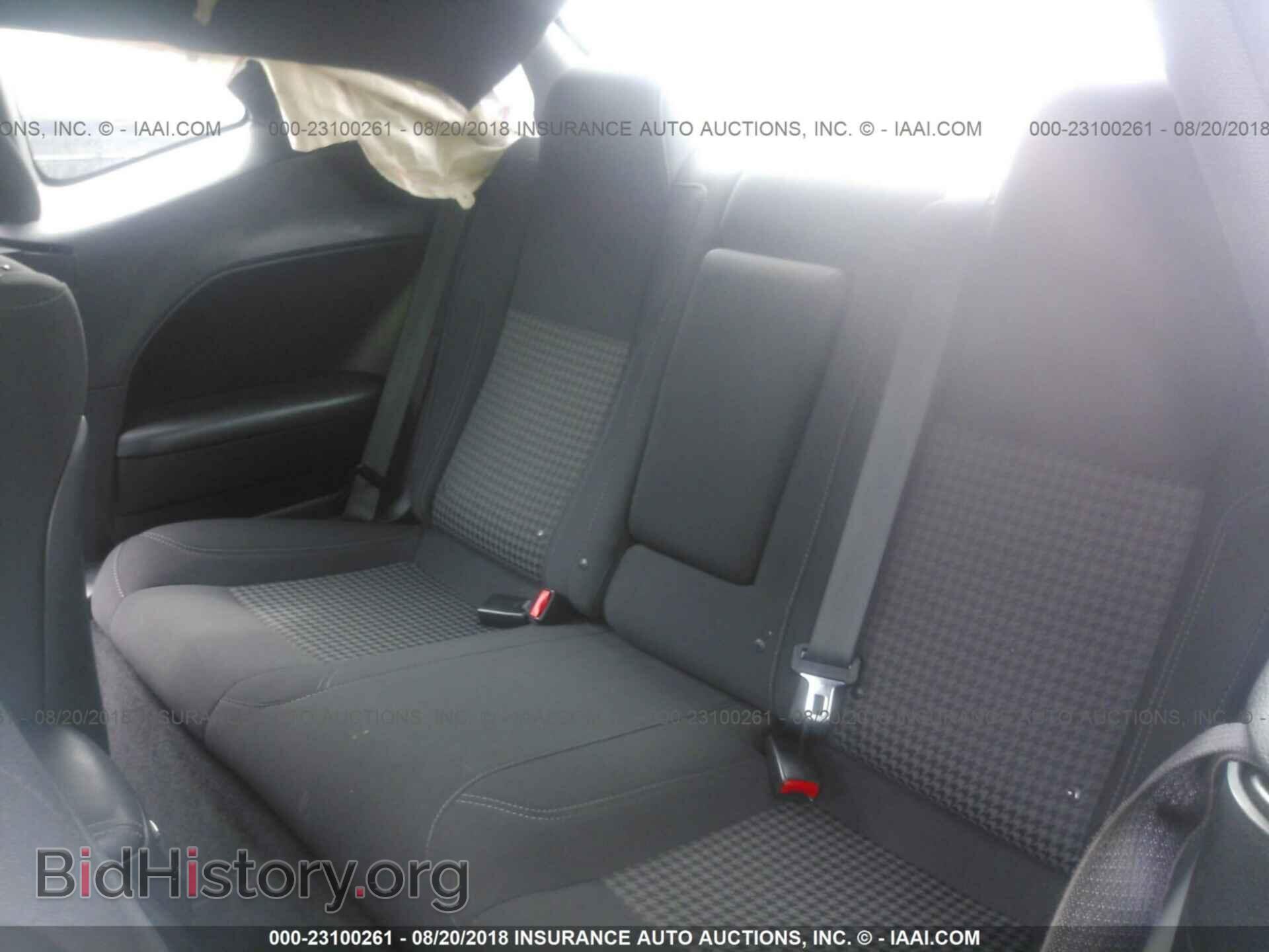 2016 Dodge Challenger - VIN: 2C3CDZAG1GH148735 - Фото 8