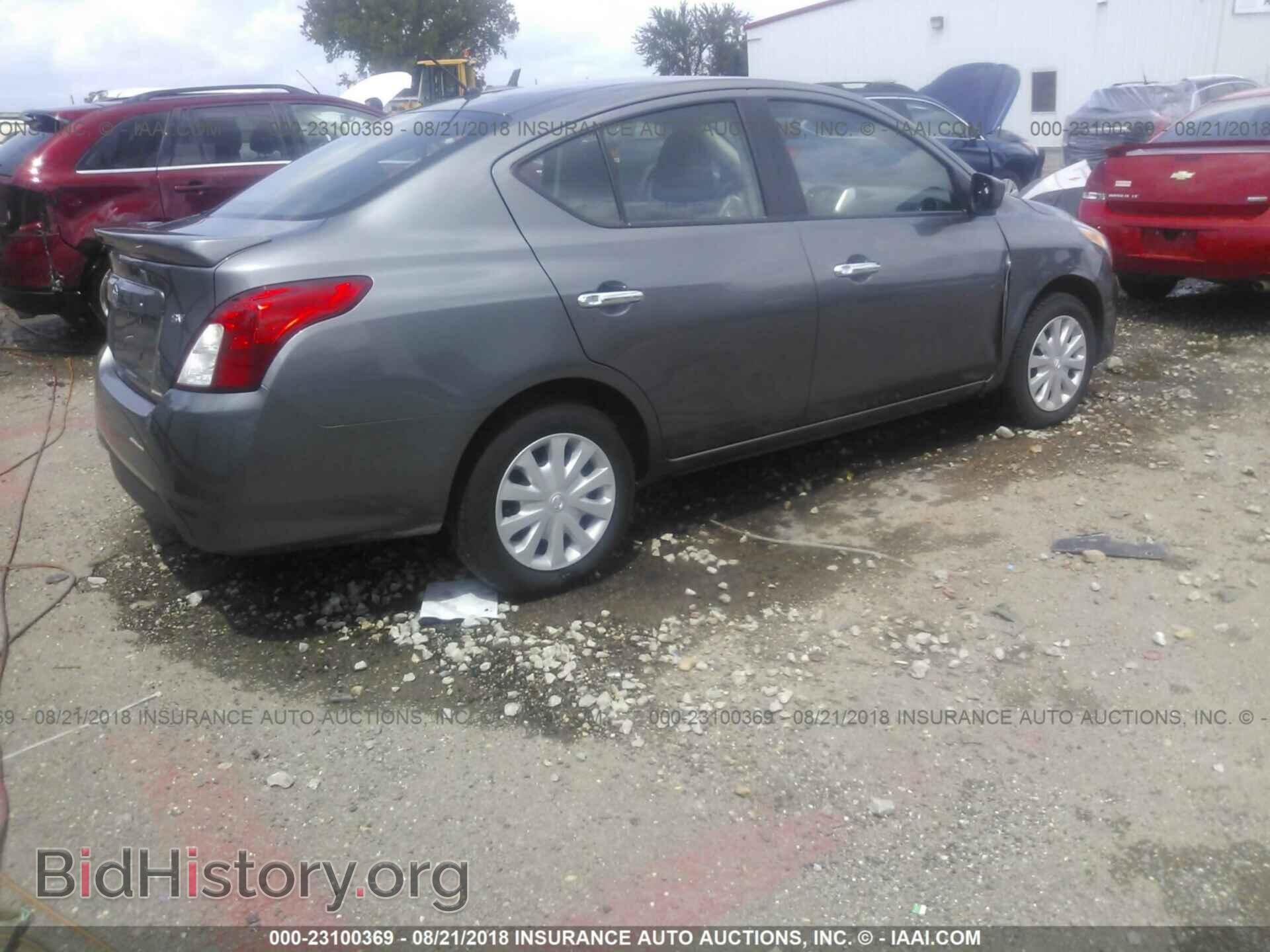 2017 Nissan Versa - VIN: 3N1CN7AP1HL818373 - Фото 4