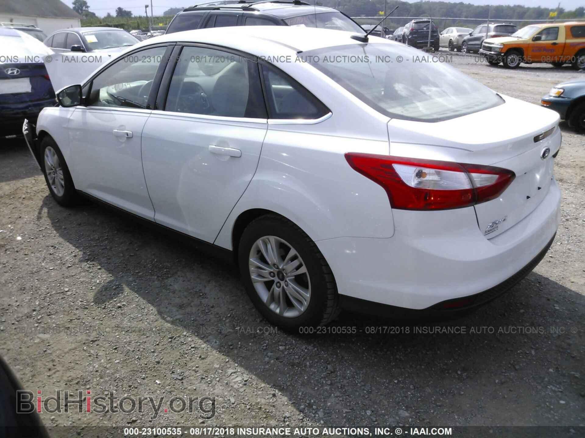 2012 Ford Focus - VIN: 1FAHP3H20CL458264 - Фото 3