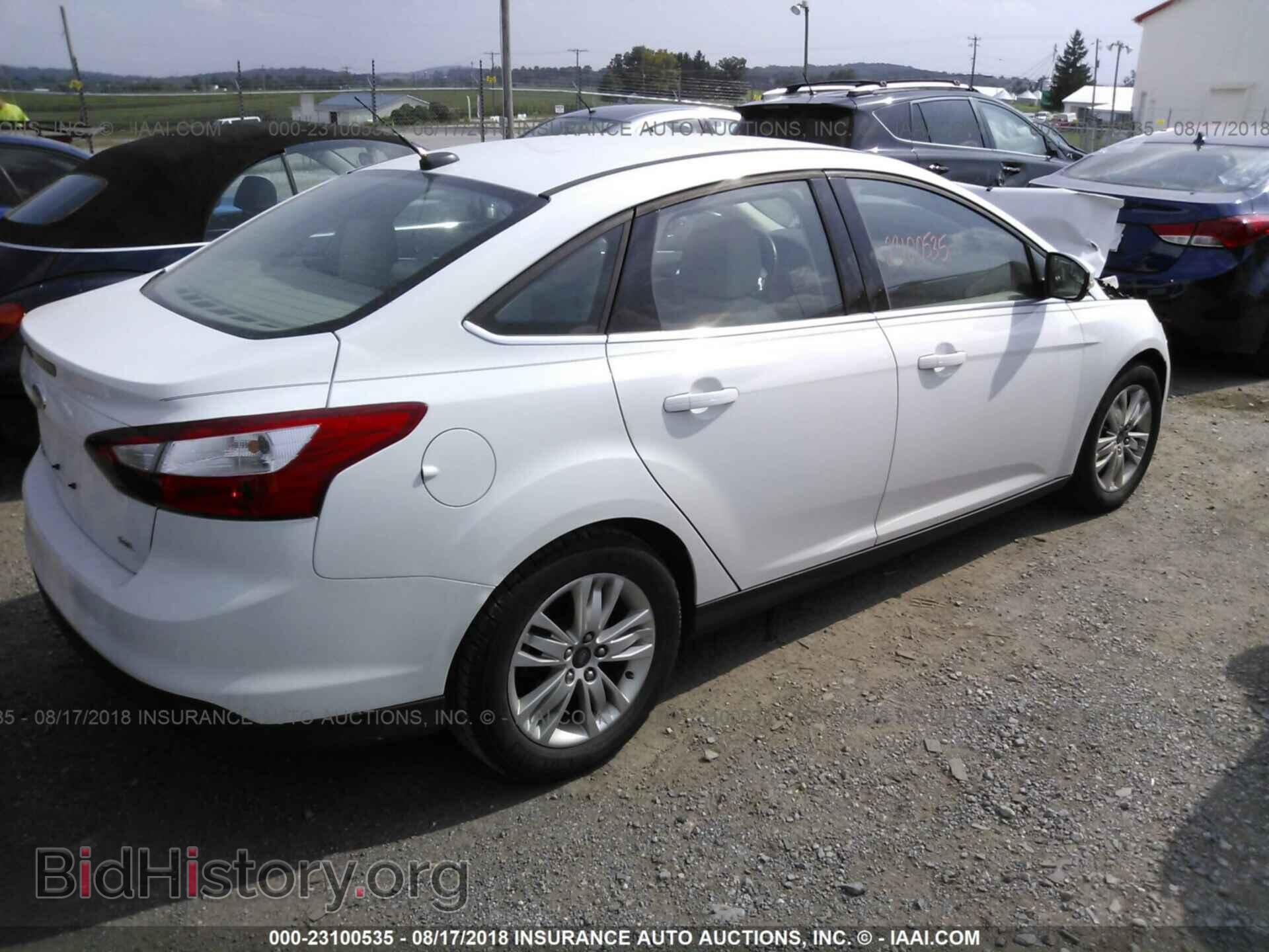 2012 Ford Focus - VIN: 1FAHP3H20CL458264 - Фото 4