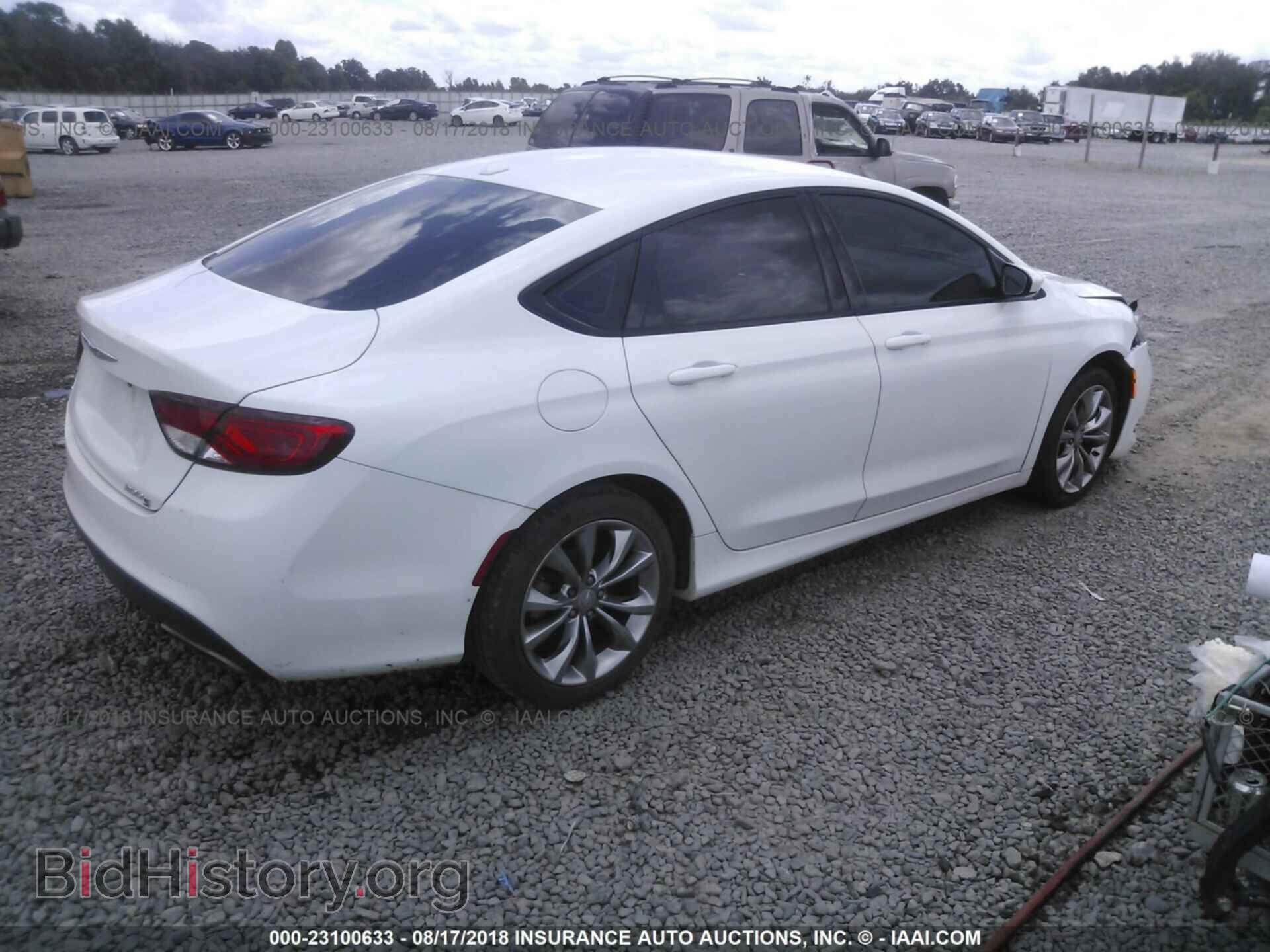 2015 Chrysler 200 - VIN: 1C3CCCBB0FN505766 - Photo 4