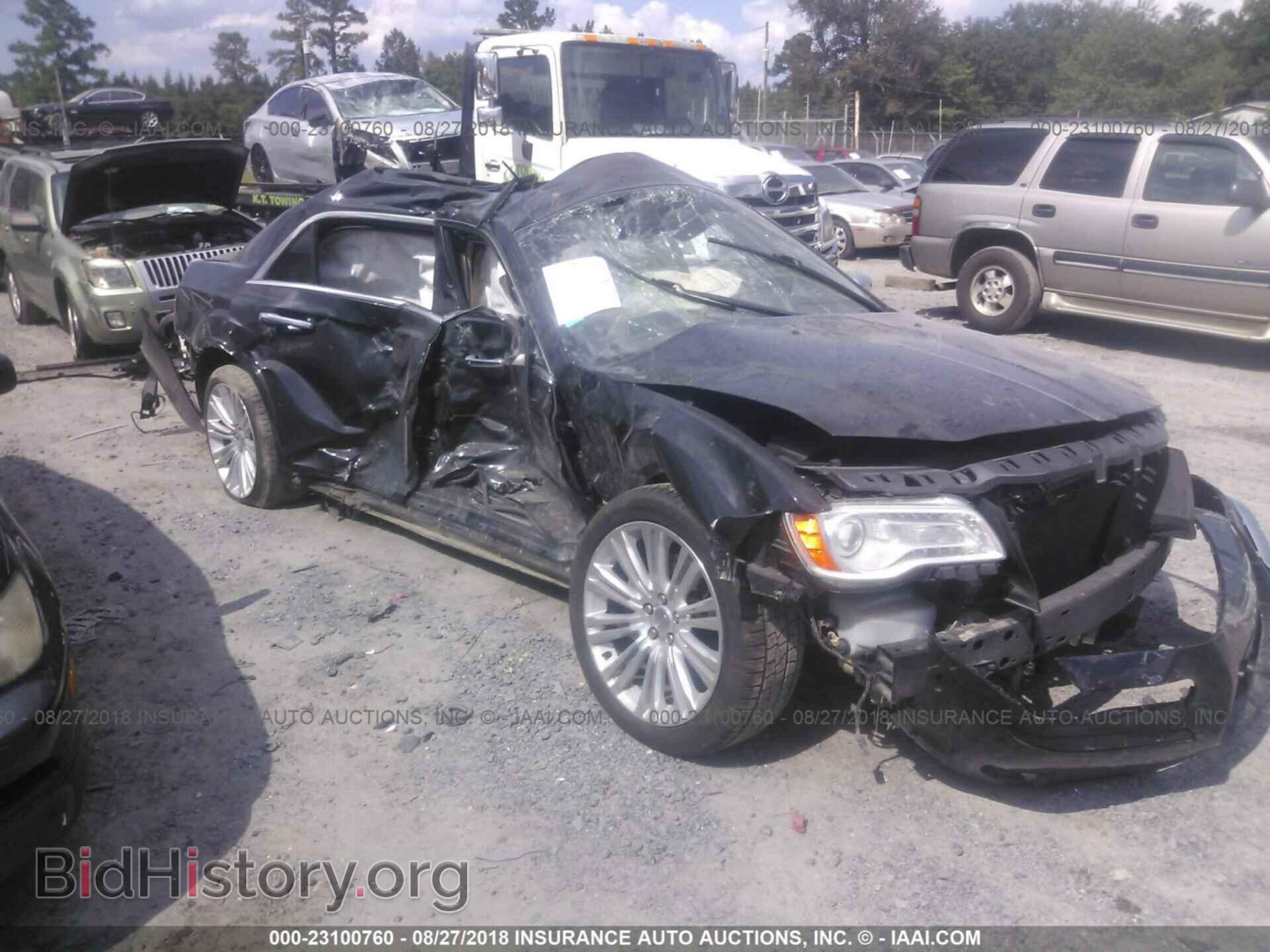 Фотография 2C3CCAET0CH148201 - Chrysler 300c 2012