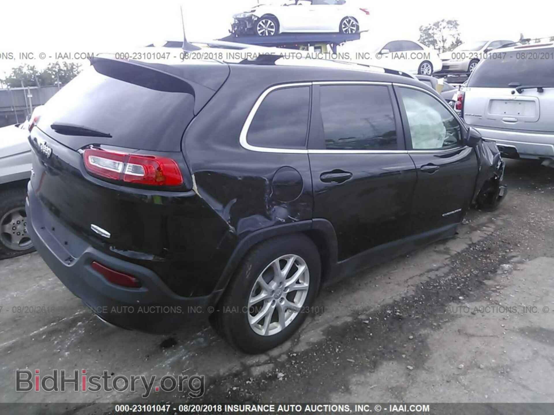 2017 JEEP CHEROKEE - VIN: 1C4PJMCS3HW545568 - Photo 4