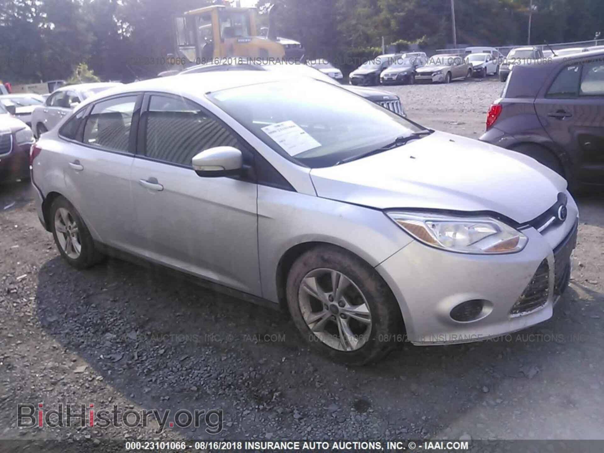 Photo 1FADP3F29EL243454 - Ford Focus 2014