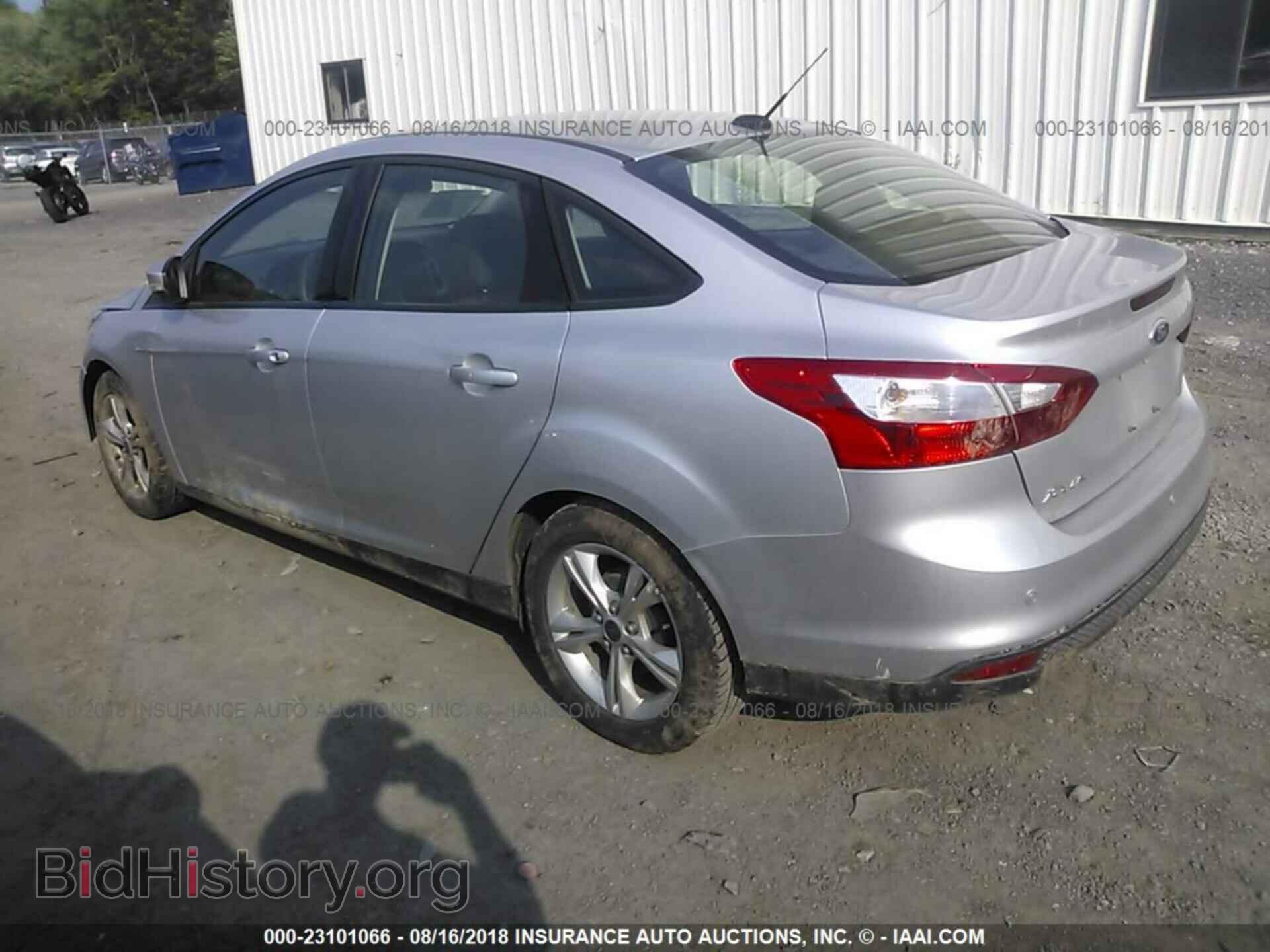 2014 Ford Focus - VIN: 1FADP3F29EL243454 - Фото 3