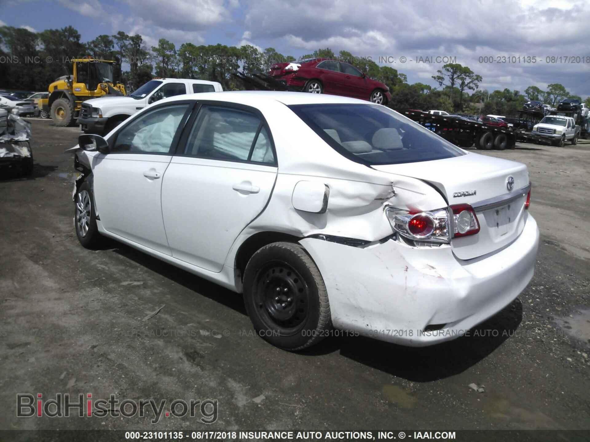 2012 Toyota Corolla - VIN: 2T1BU4EEXCC850656 - Photo 3