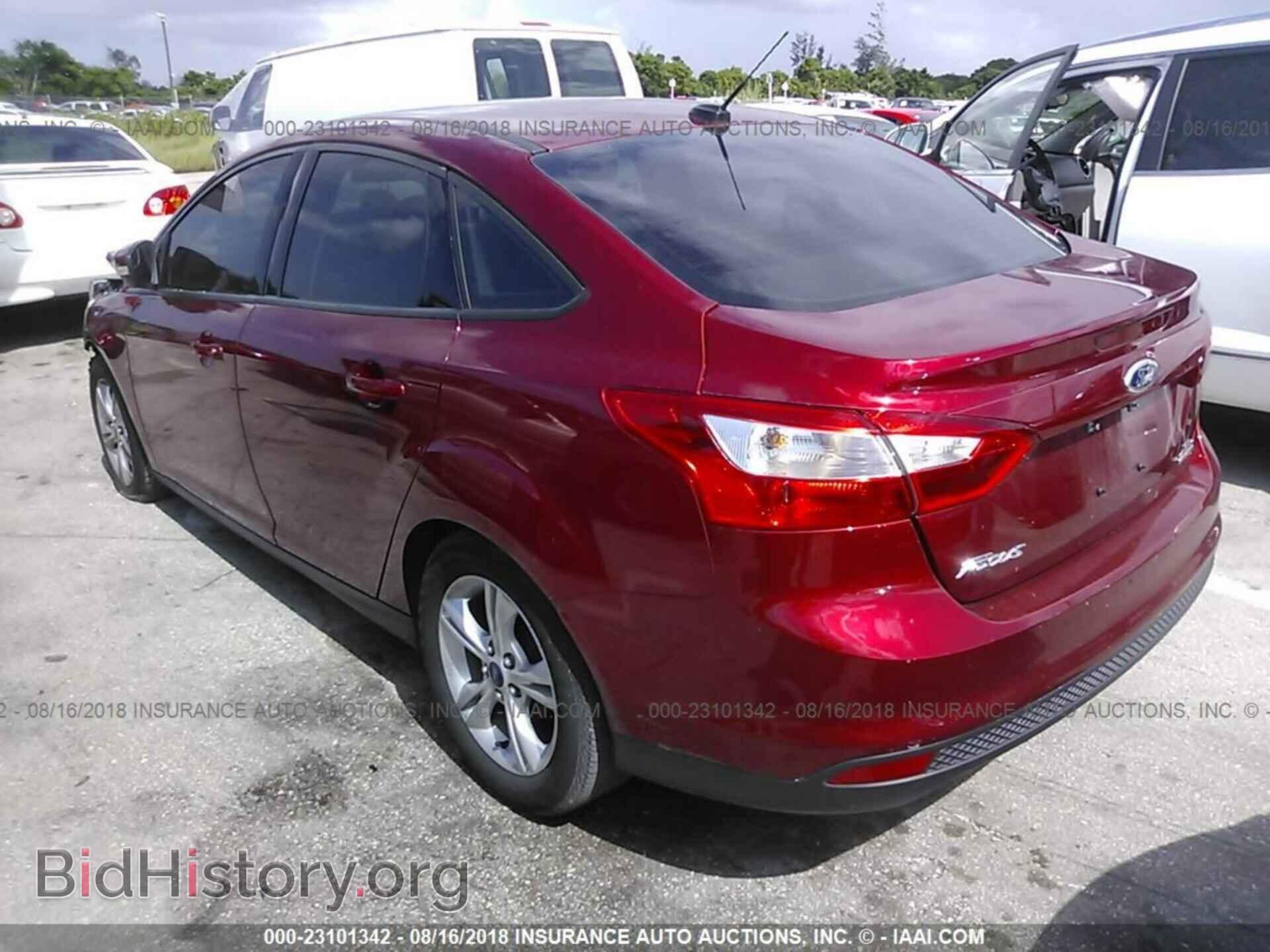 2014 Ford Focus - VIN: 1FADP3F27EL403556 - Фото 3