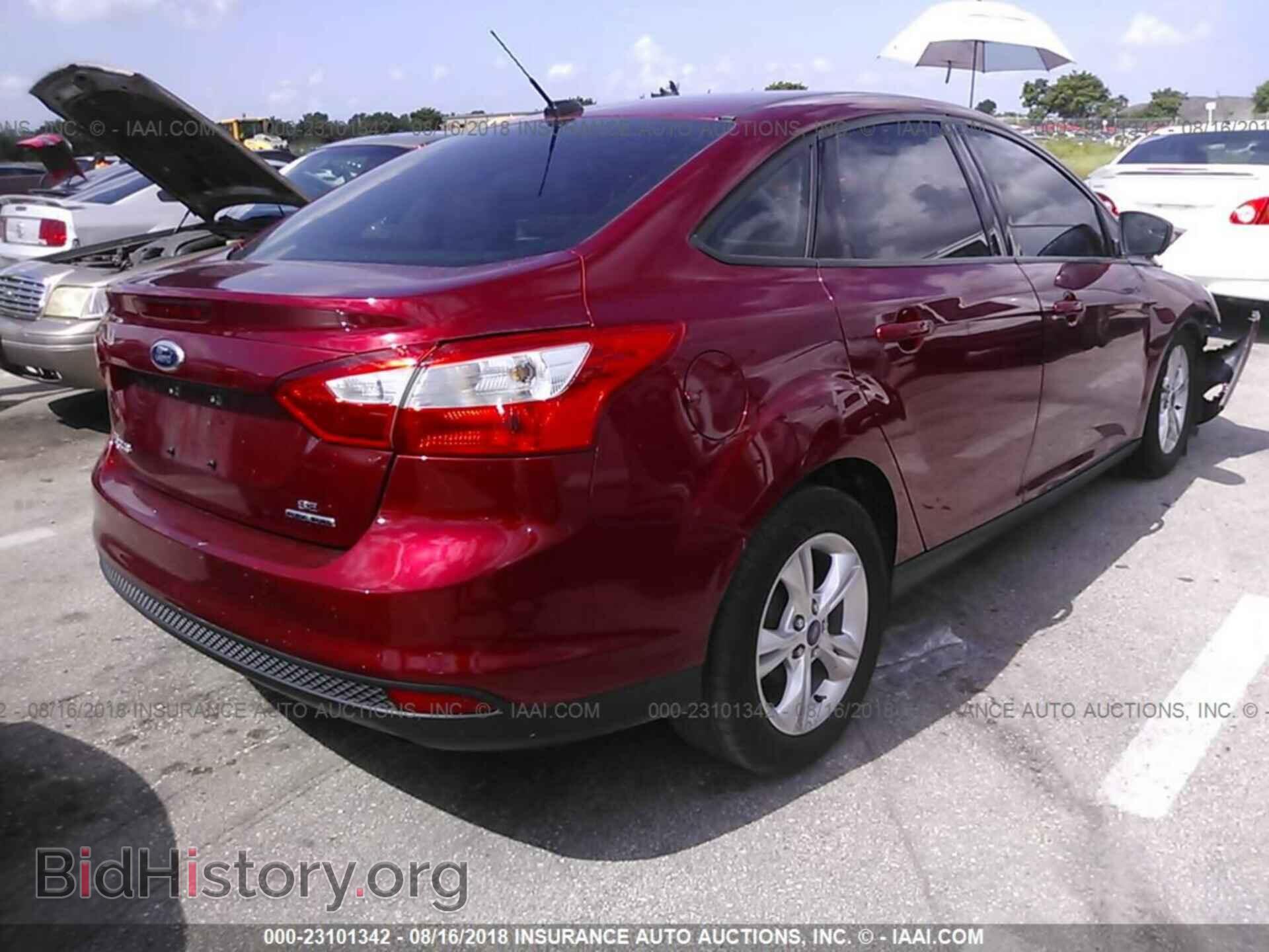 2014 Ford Focus - VIN: 1FADP3F27EL403556 - Фото 4