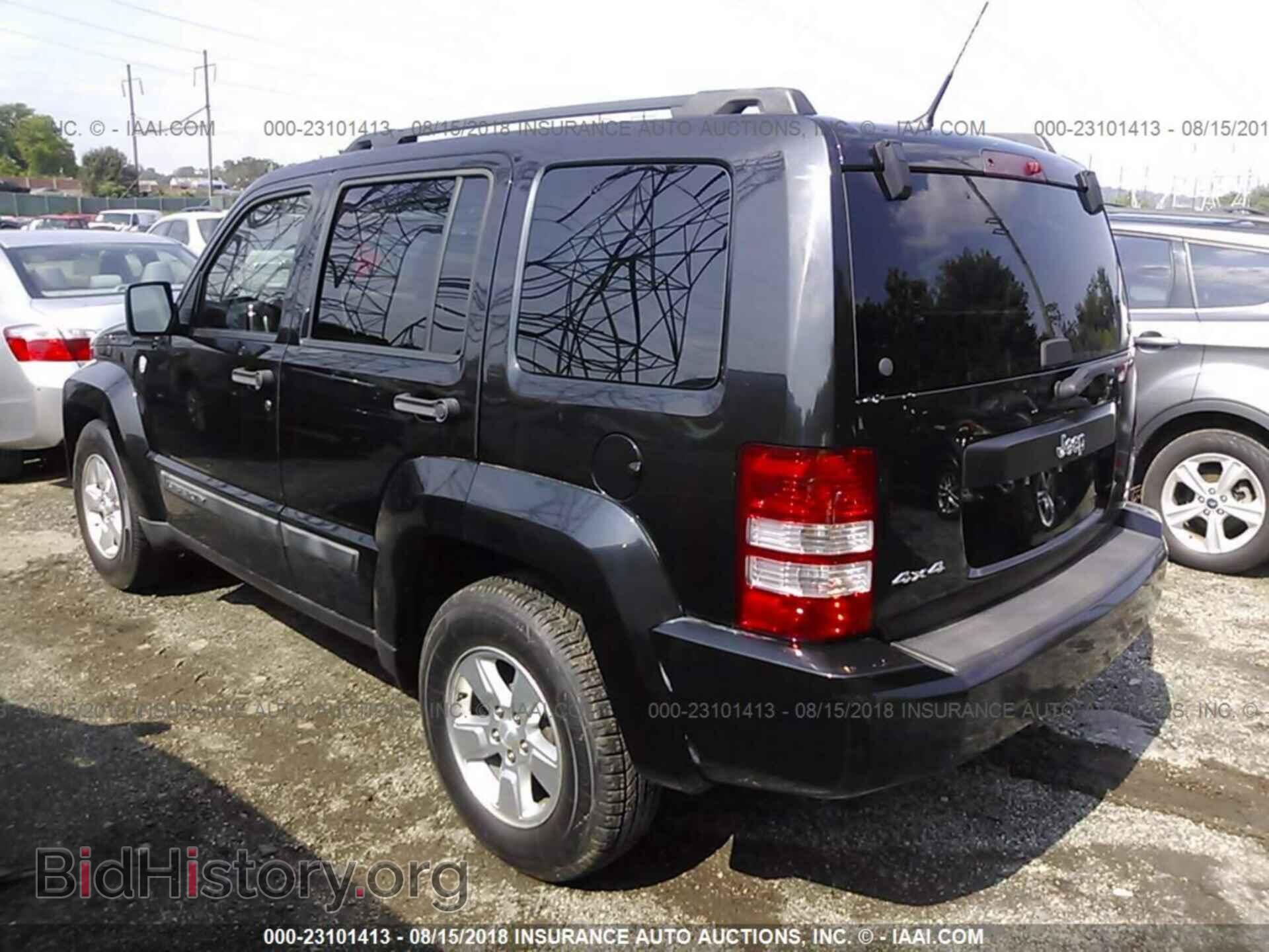 2011 Jeep Liberty - VIN: 1J4PN2GKXBW504620 - Фото 3