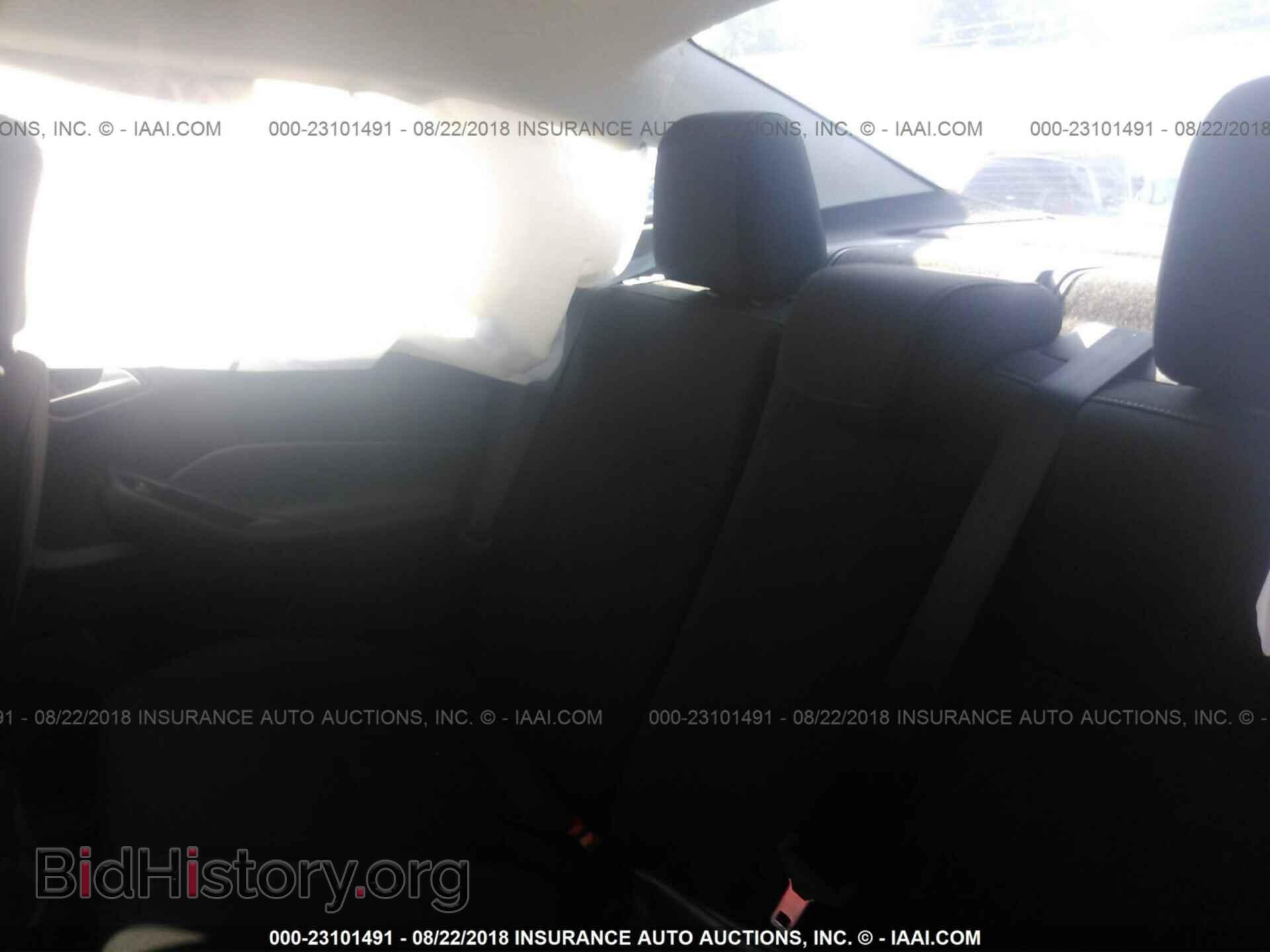 2017 Ford Focus - VIN: 1FADP3F26HL231766 - Photo 8