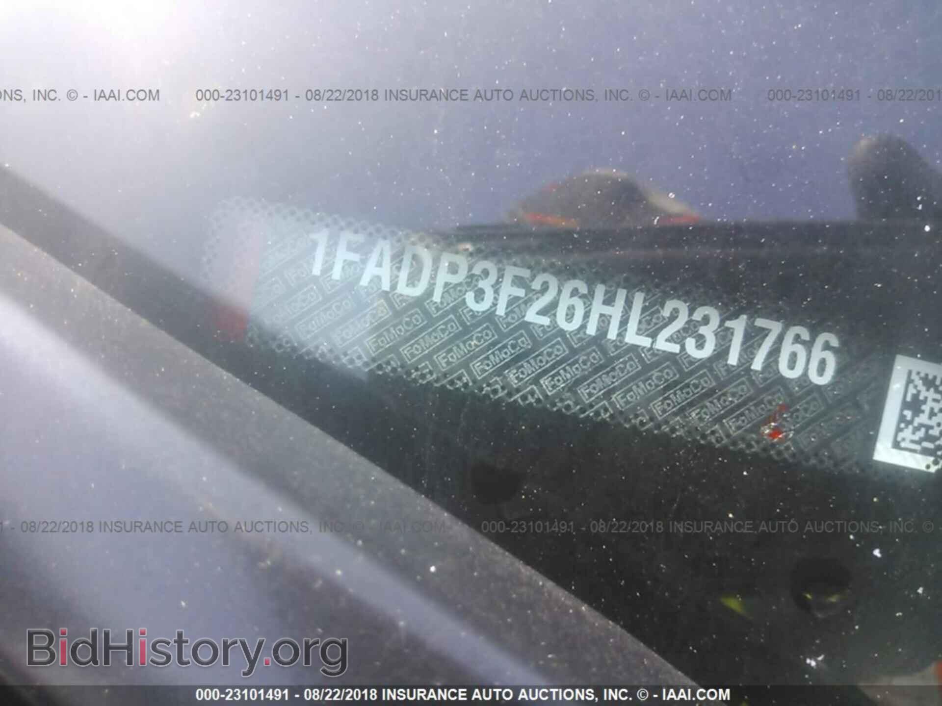 2017 Ford Focus - VIN: 1FADP3F26HL231766 - Photo 9