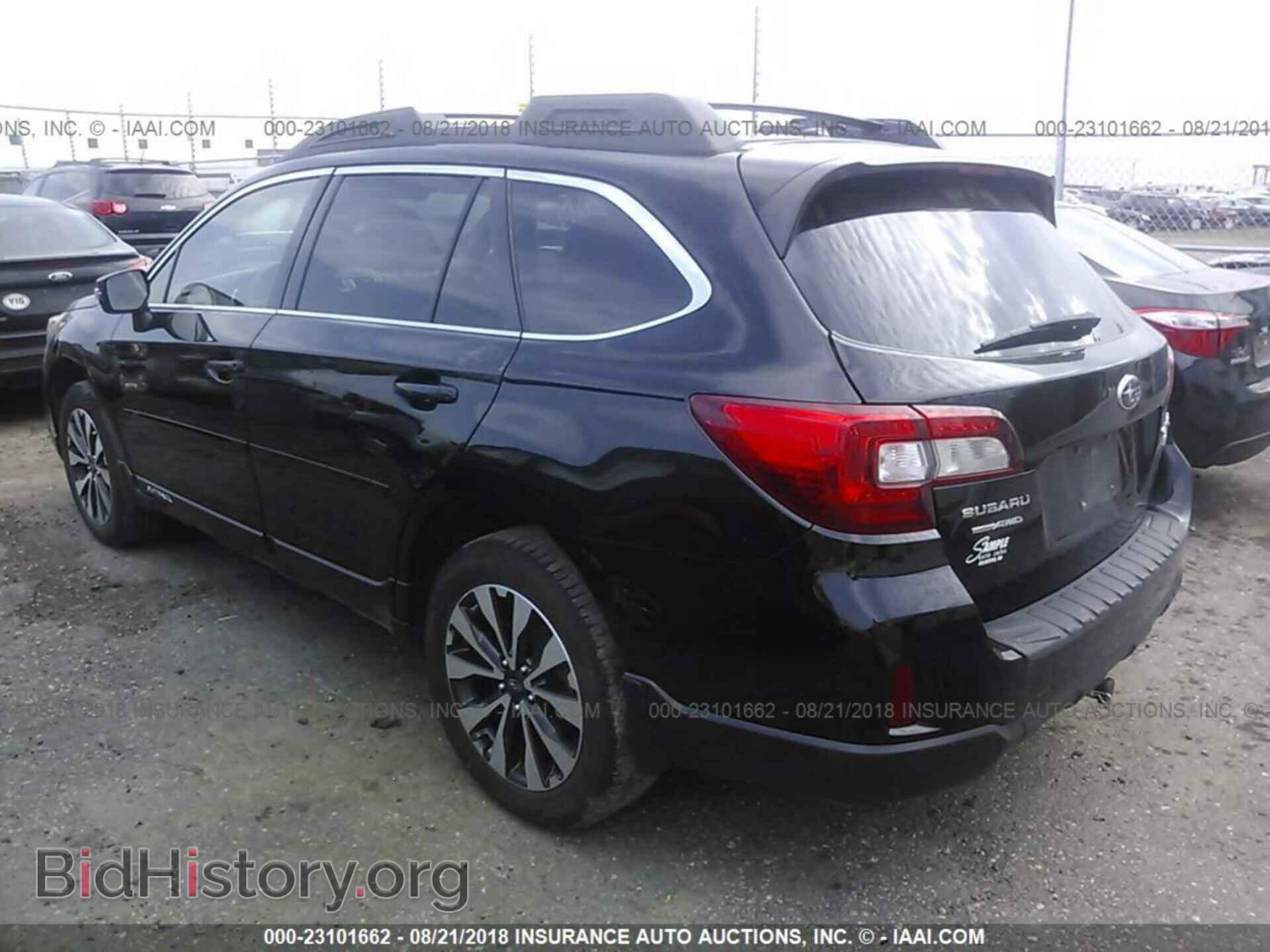 2015 Subaru Outback - VIN: 4S4BSENC3F3257854 - Фото 3