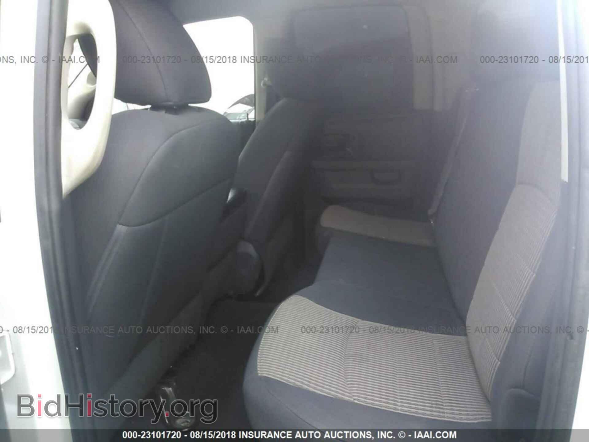 2012 Dodge Ram 1500 - VIN: 1C6RD6FT3CS249263 - Photo 8