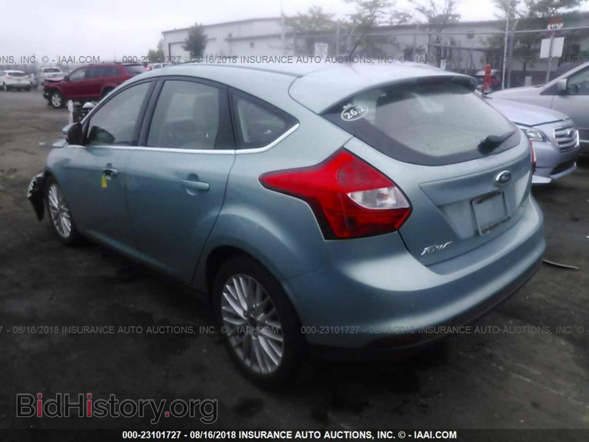 2012 Ford Focus - VIN: 1FAHP3M20CL373110 - Фото 3